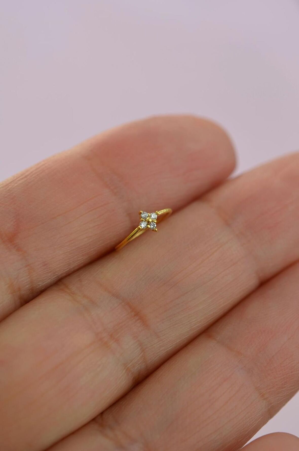 Gold Renkli 925 Ayar Mini Kutup Yıldızı Hızma Halka Model
