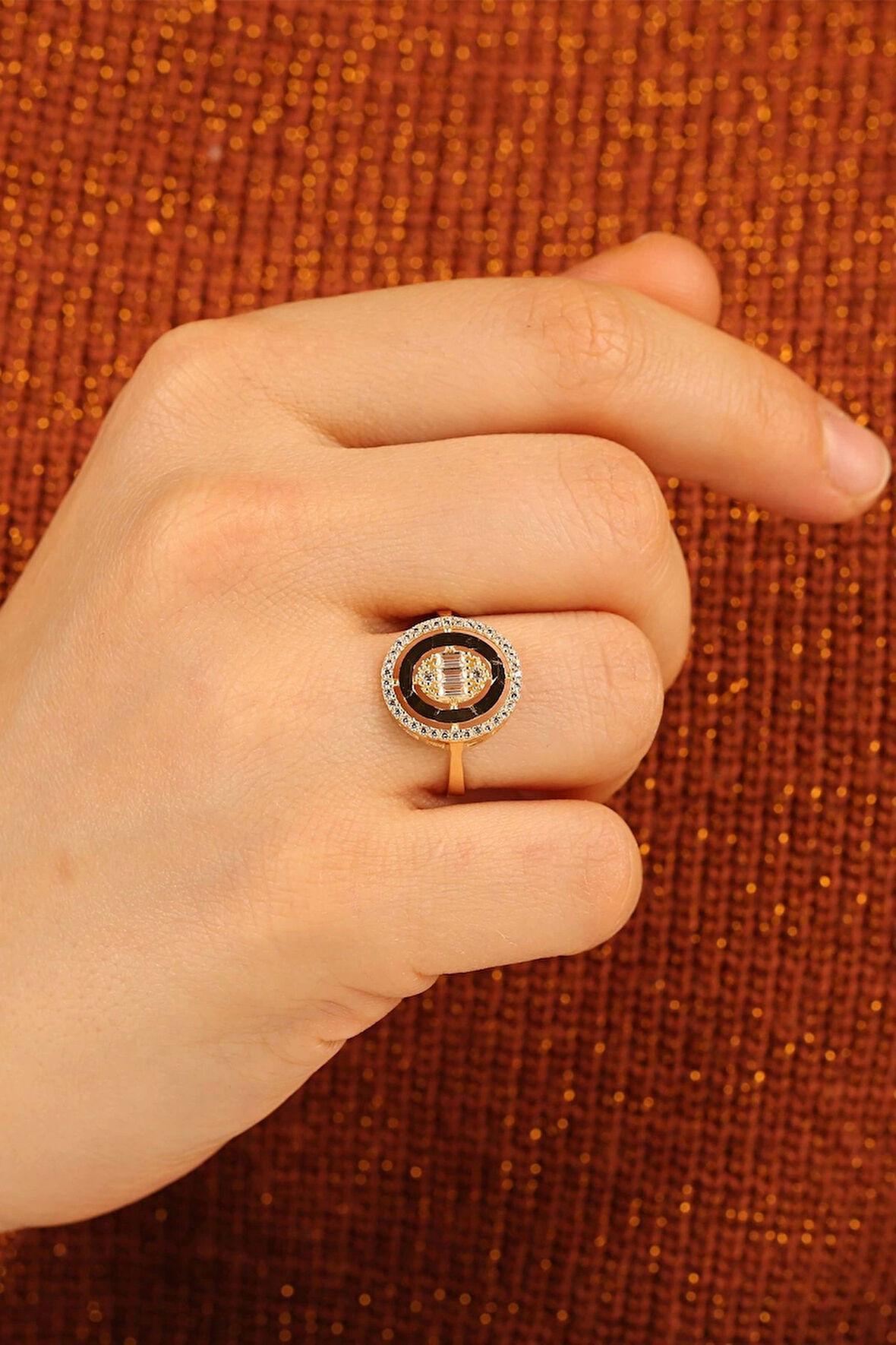 Baget Yeni Tarz Oval Altın Yüzük