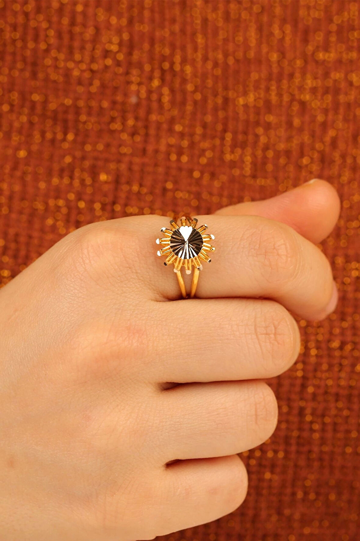 Yuvarlak Yaldızlı Altın Yüzük