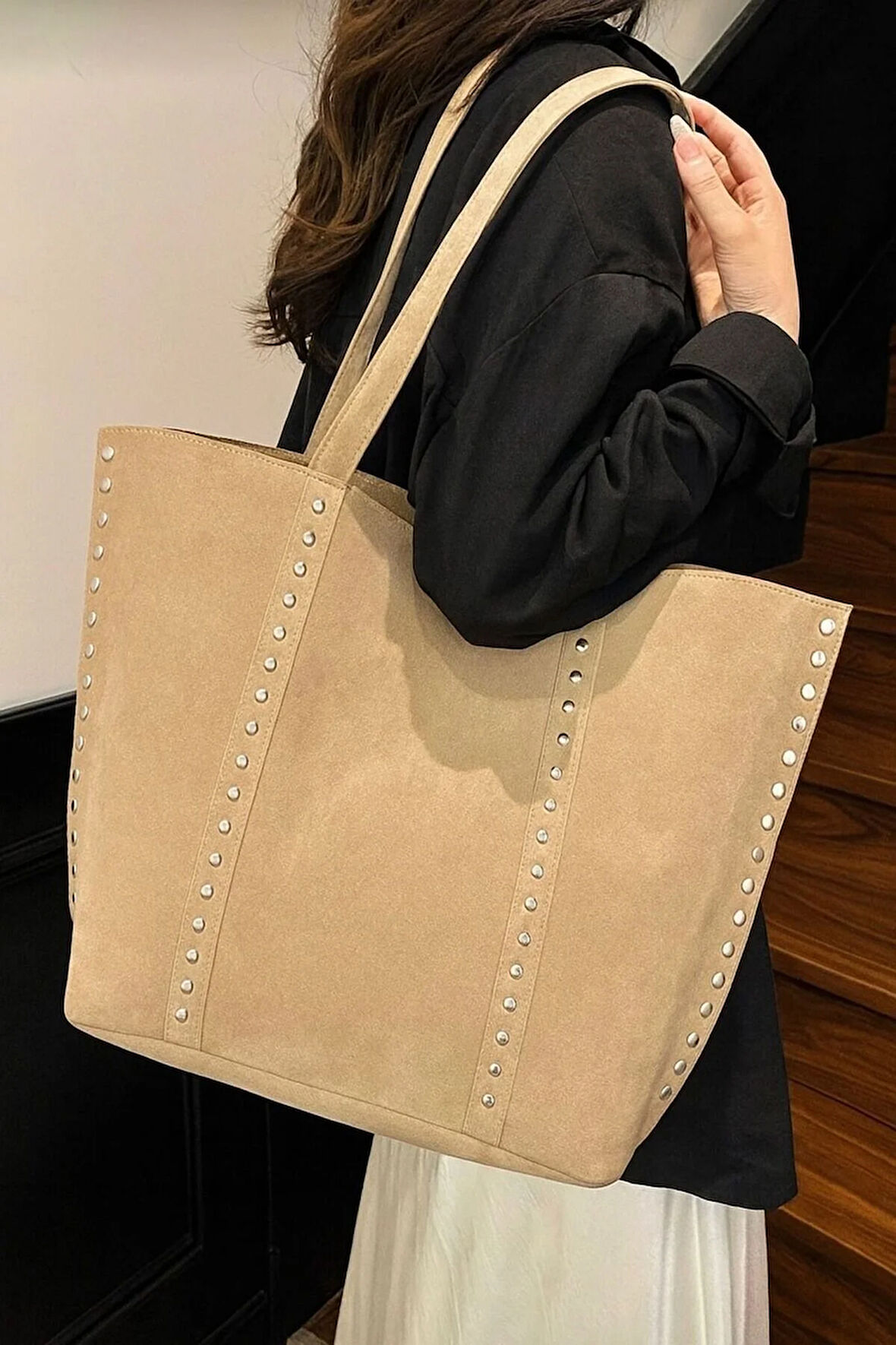 Elegance Suet Kadın Deri Görünümlü Taş Detaylı Büyük Boy Omuz Çantası