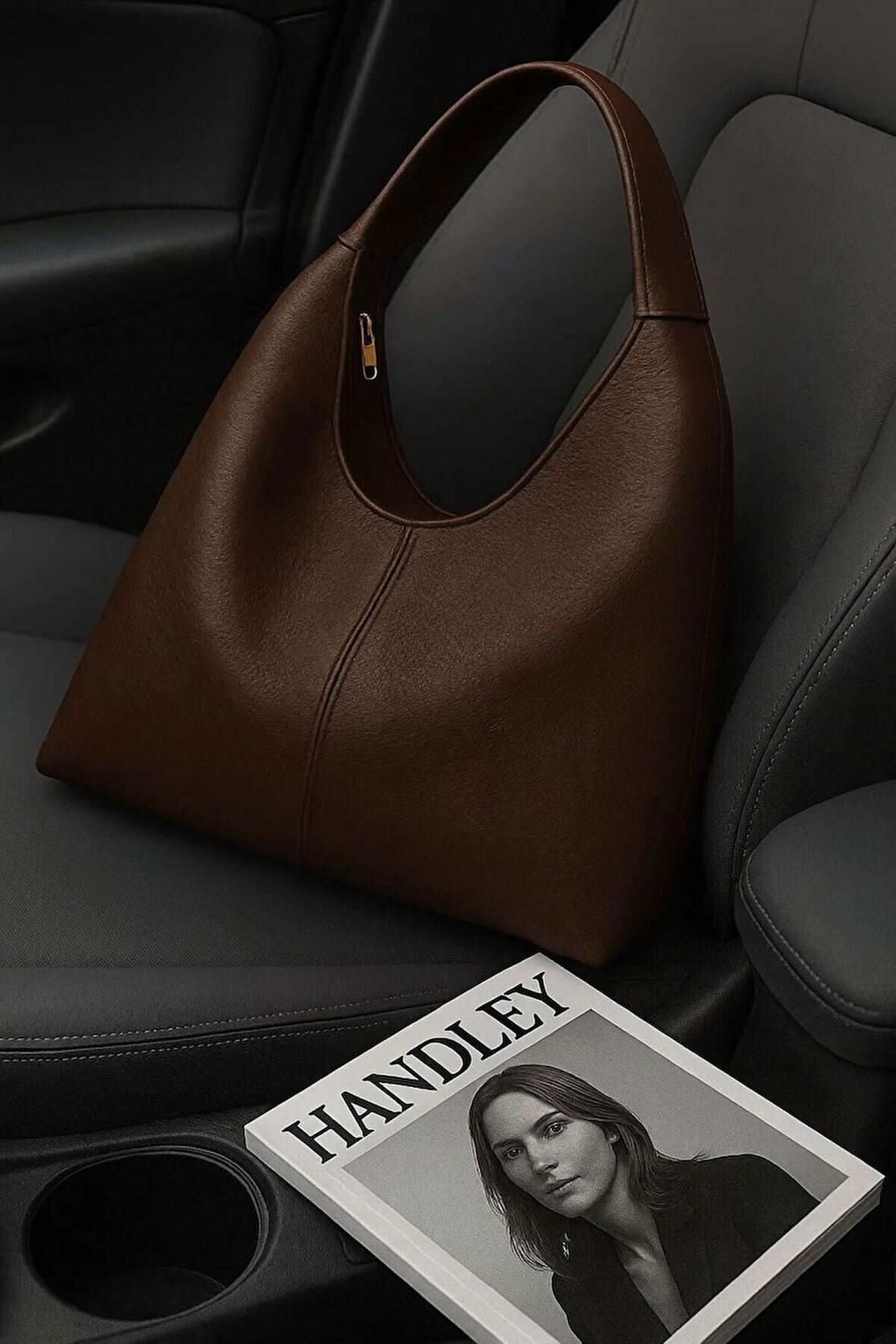 Premium Kadın Salaş Deri Dokulu Büyük Boy Omuz Çanta