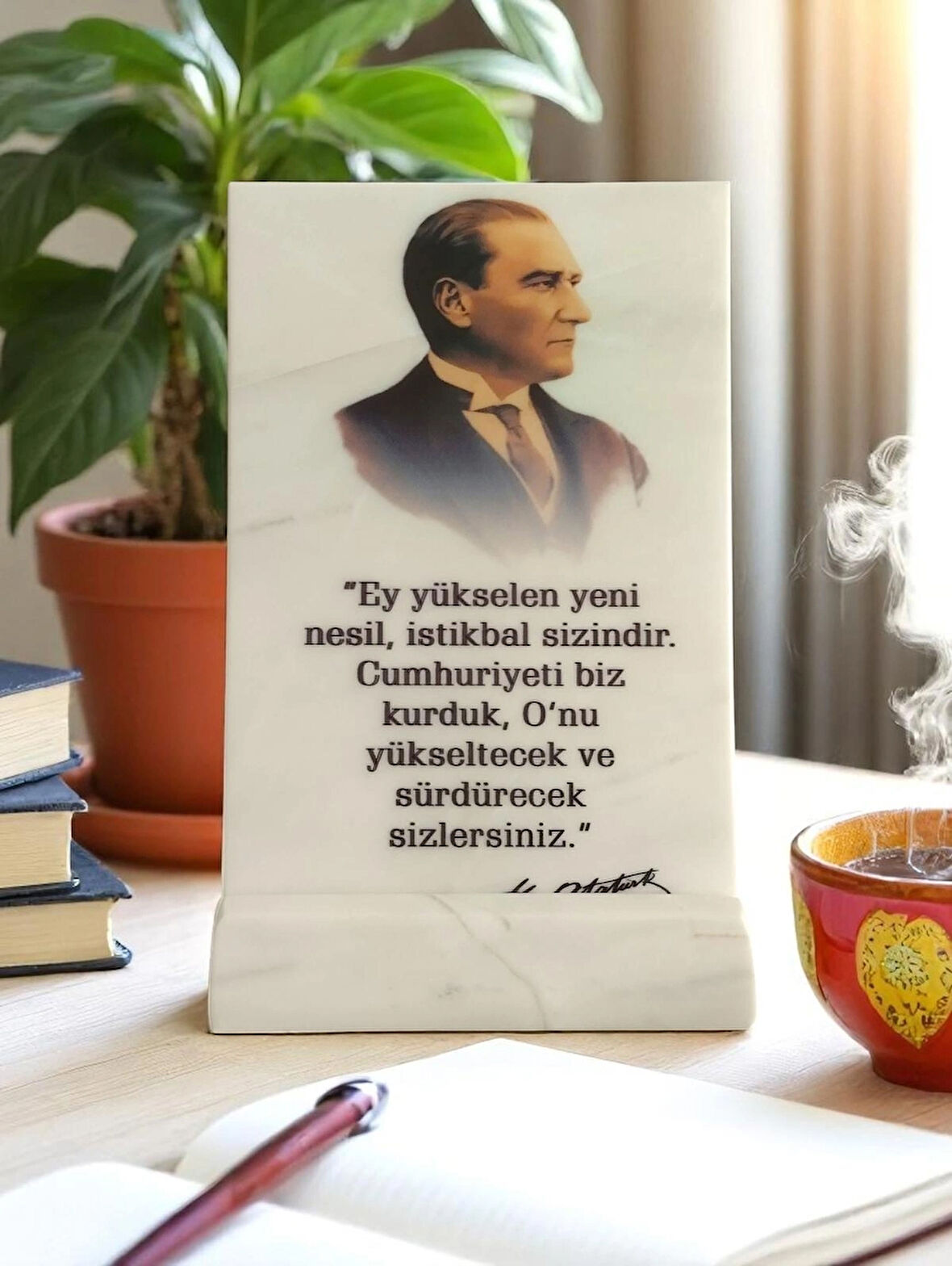 Mermer Masaüstü Atatürk Portresi 15x22 Cm (Dijital Baskı)