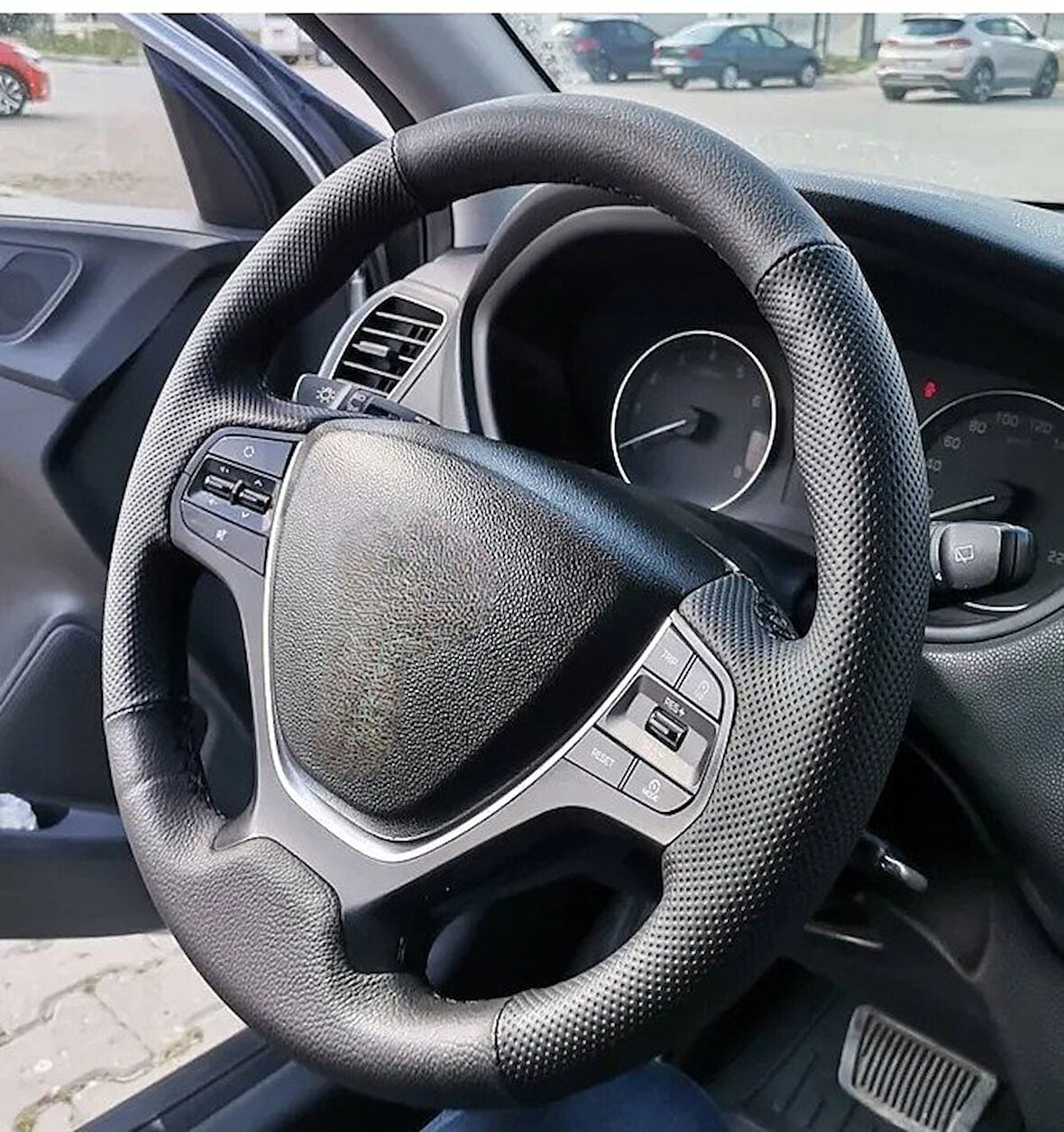 Hyundai I20 Araca Özel Direksiyon Kılıfı 2015-2020 (AÇIKLAMAYI OKUYNZ)