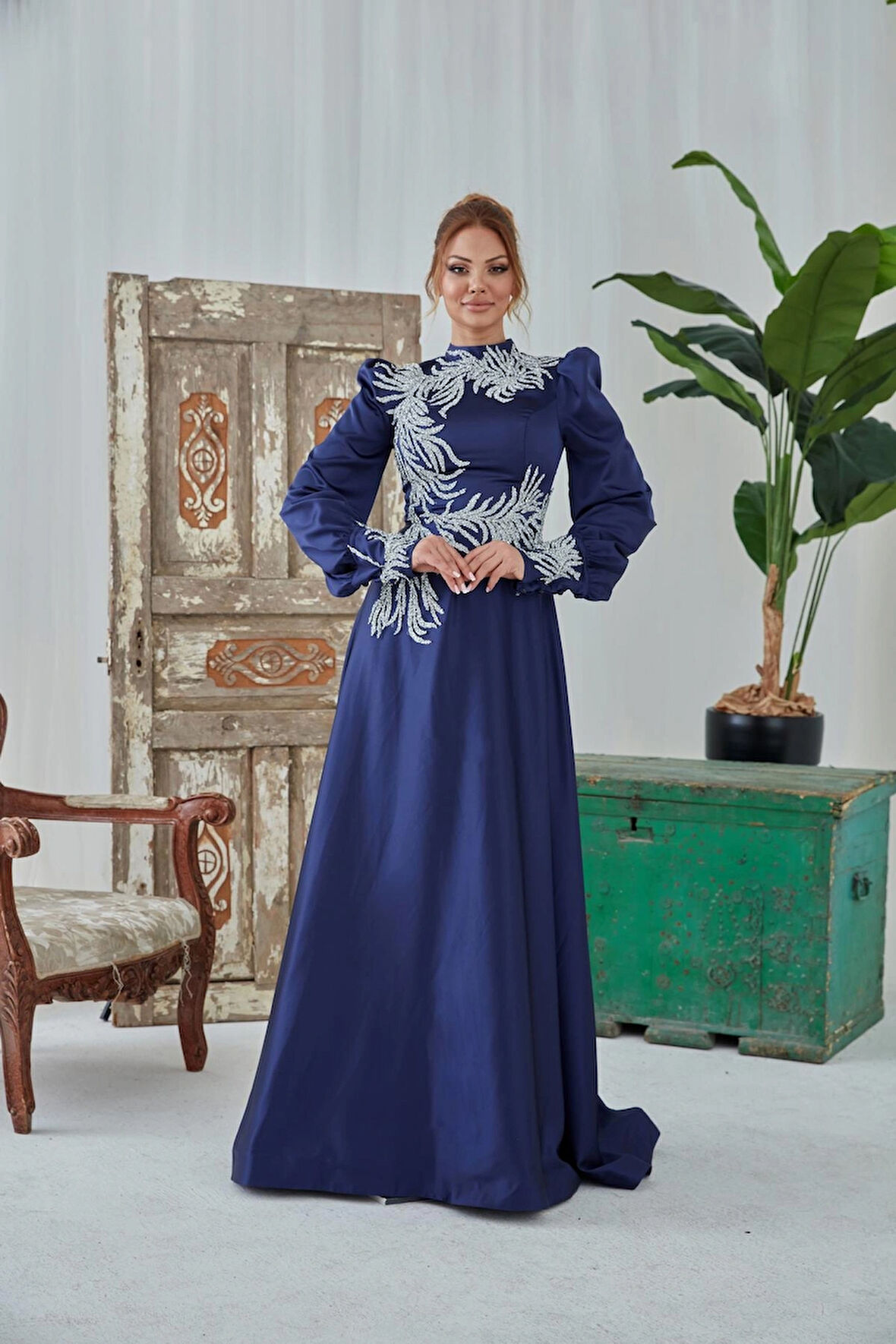  İşlemeli Abiye Perla 7061