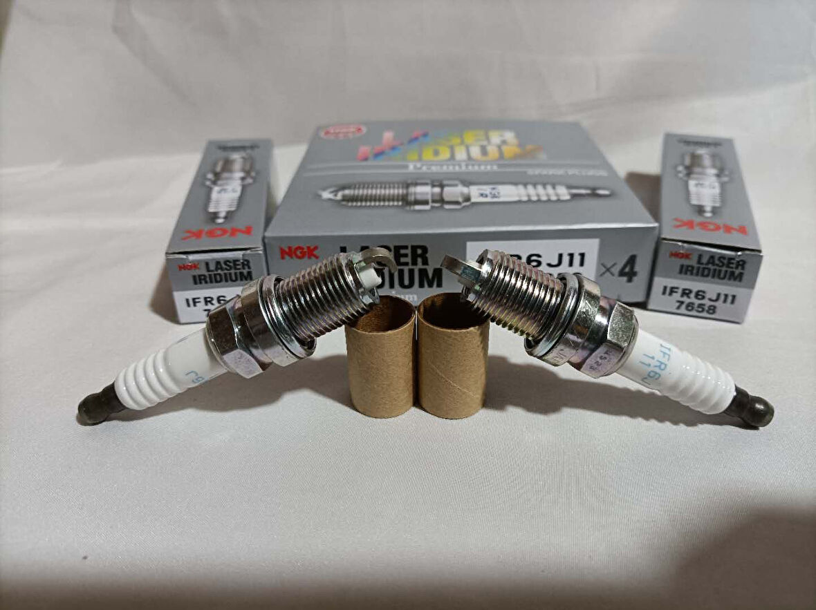 SUZUKİ GRAND VİTARA 2.0 98-12 Buji iridyum IFR6J11