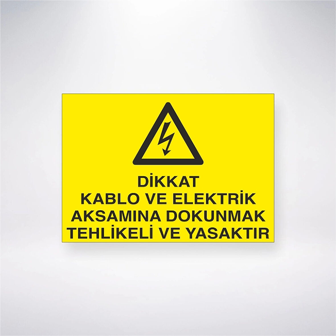 Dikkat Kablo ve Elektrik Aksamına Dokunmak Tehlikeli ve Yasaktır Sticker 20X28 Cm