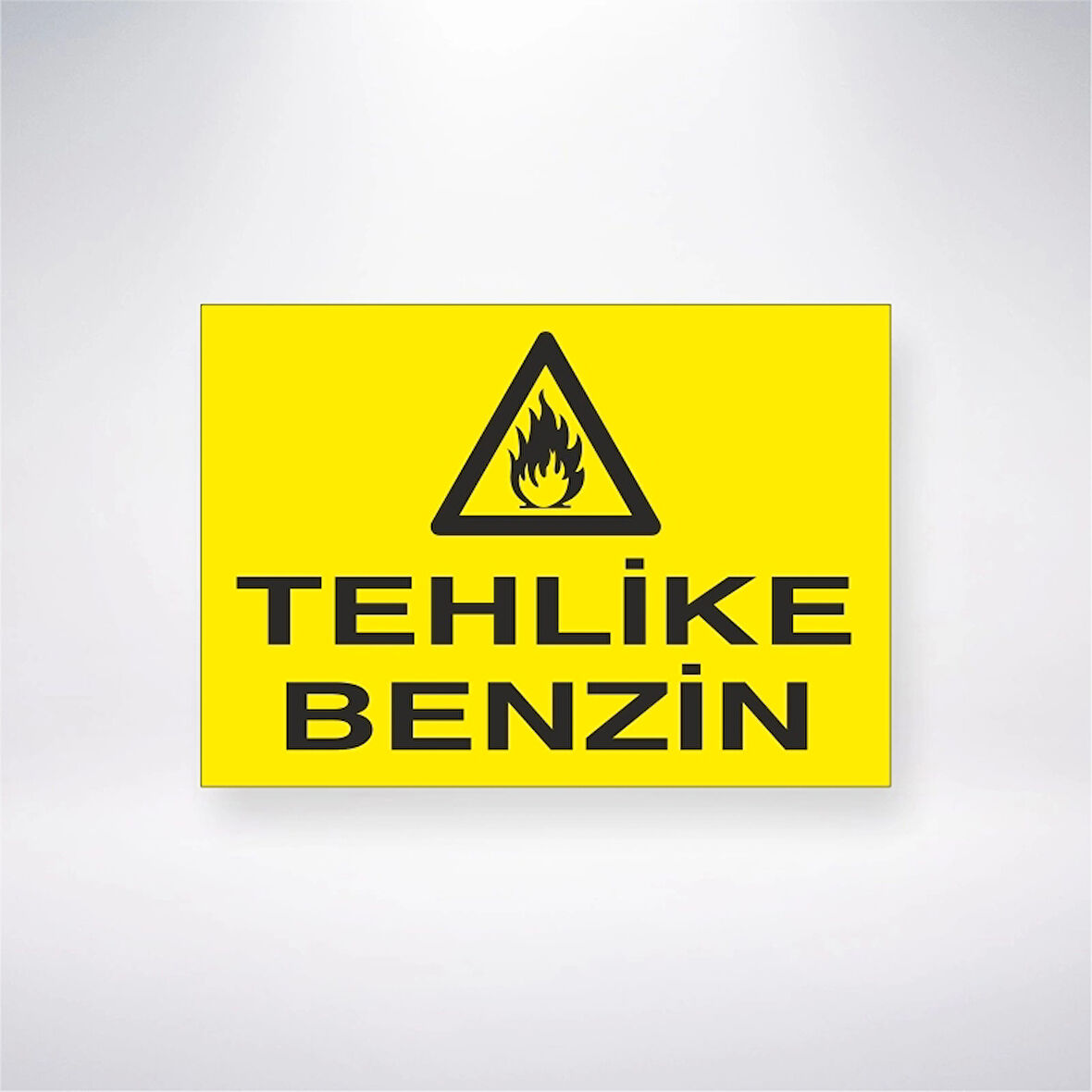 Tehlike Benzin Sticker 20X28 Cm
