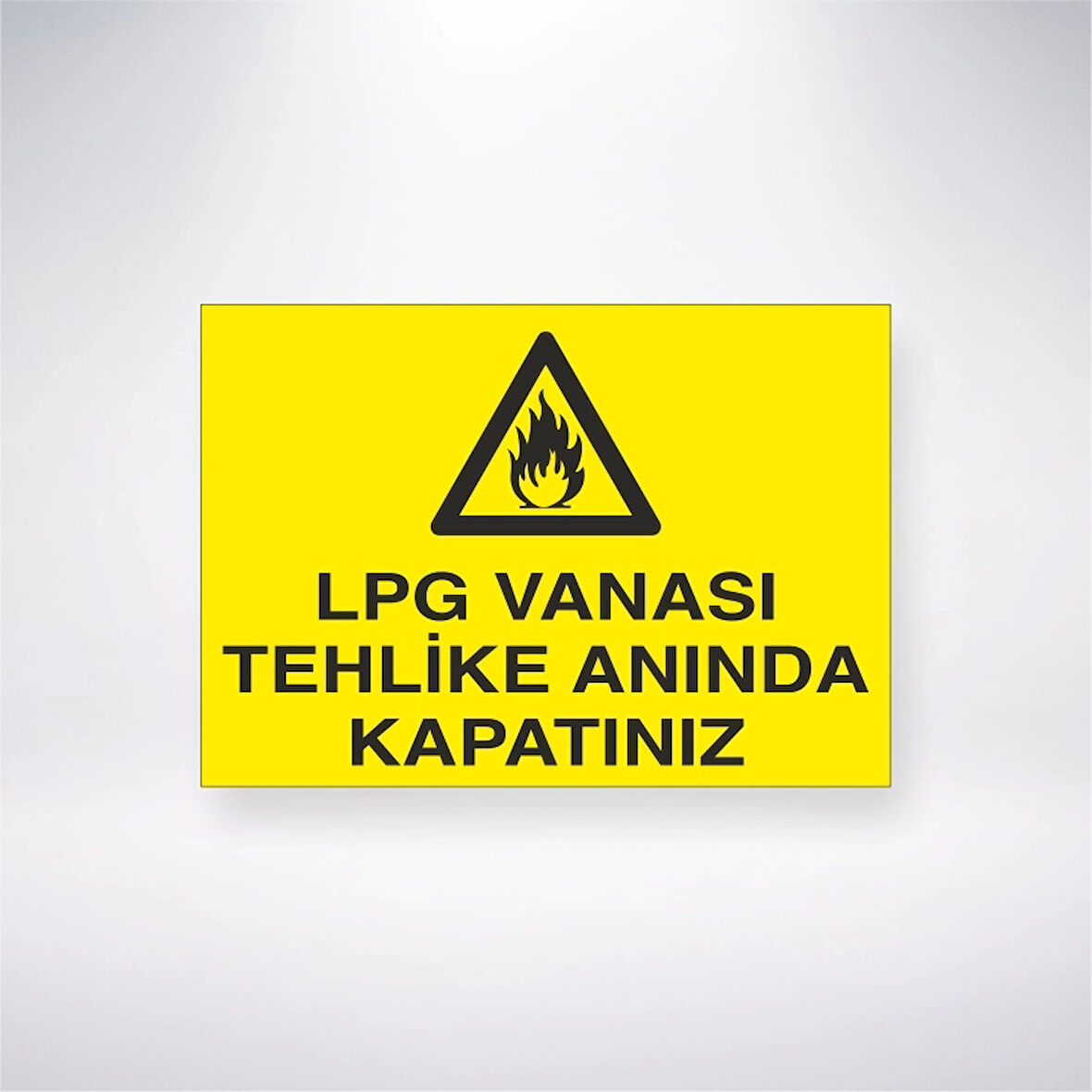 Lpg Vanası Tehlike Anında Kapatınız Sticker 20X28 Cm