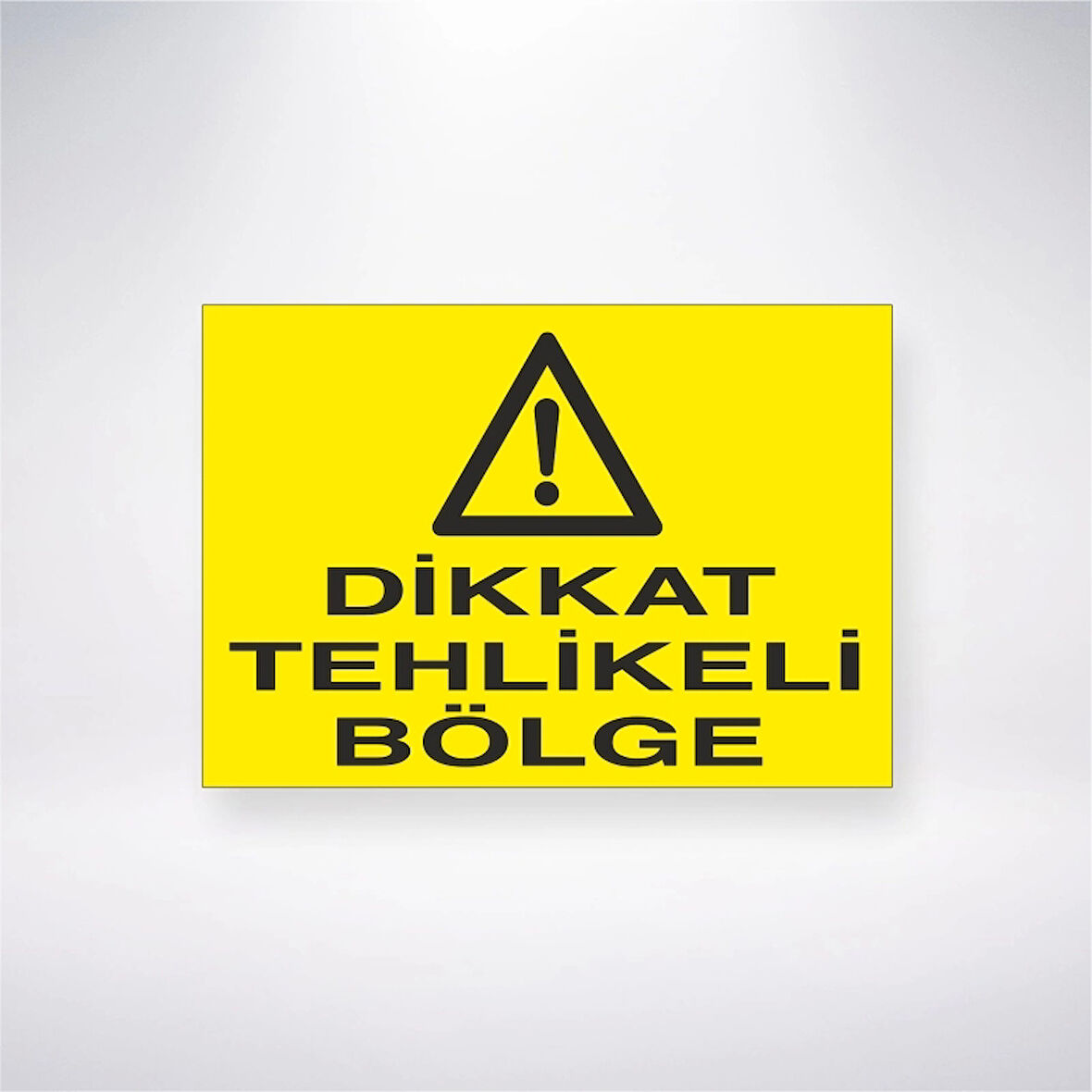Dikkat Tehlikeli Bölge Sticker 20X28 Cm