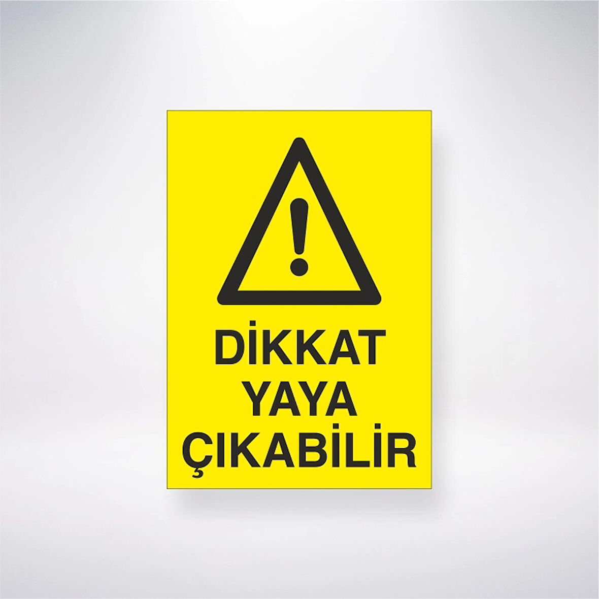 Dikkat Yaya Çıkabilir Sticker 20X28 Cm