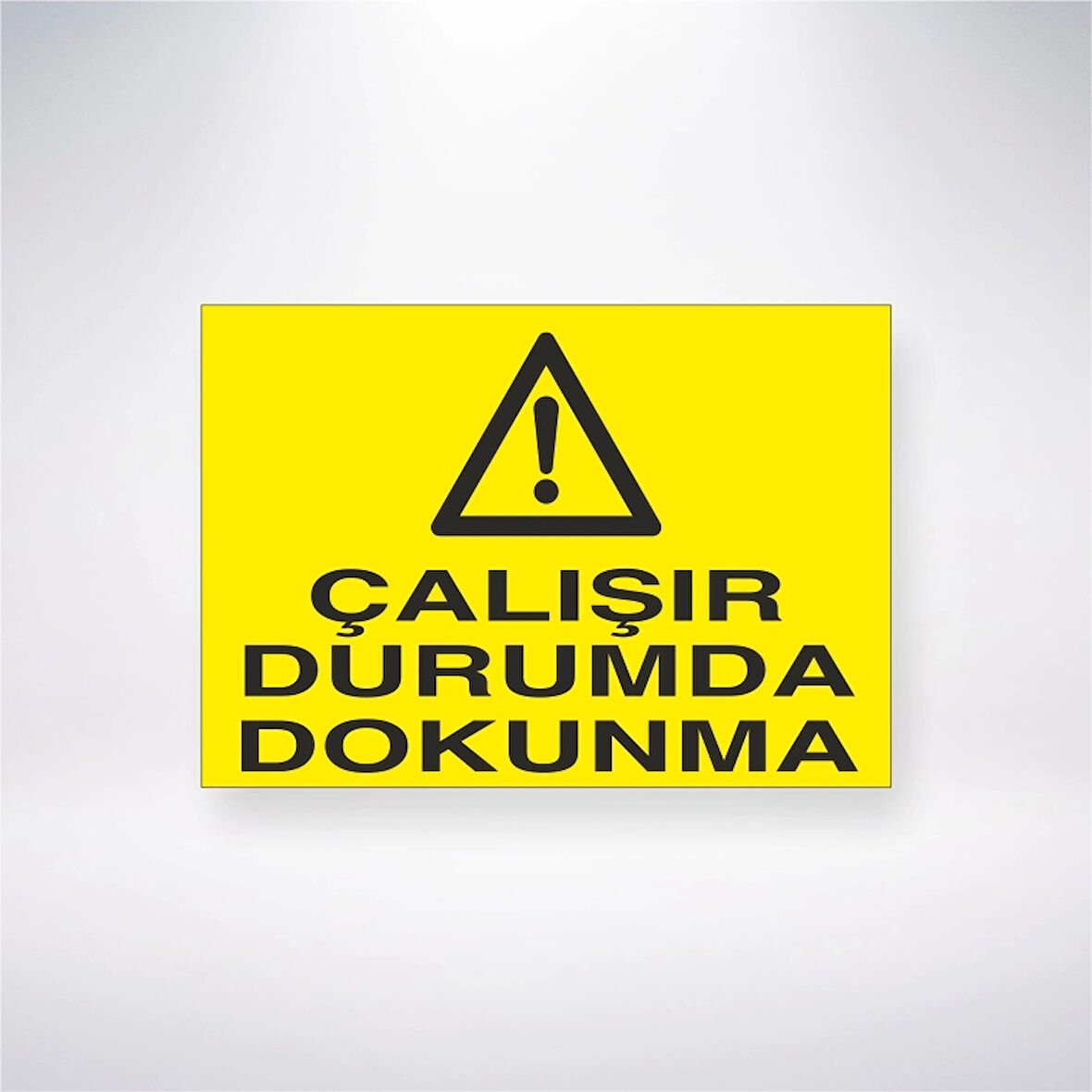Çalışır Durumda Dokunma Sticker 20X28 Cm