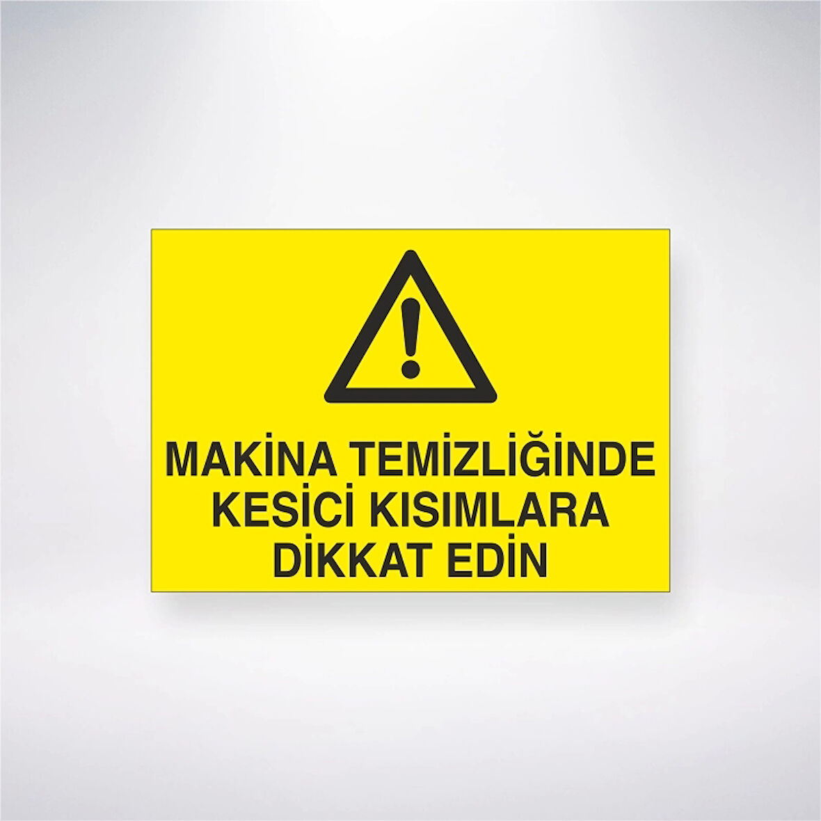 Makine Temizliğinde Kesici Kısımlara Dikkat Edin Sticker 20X28 Cm