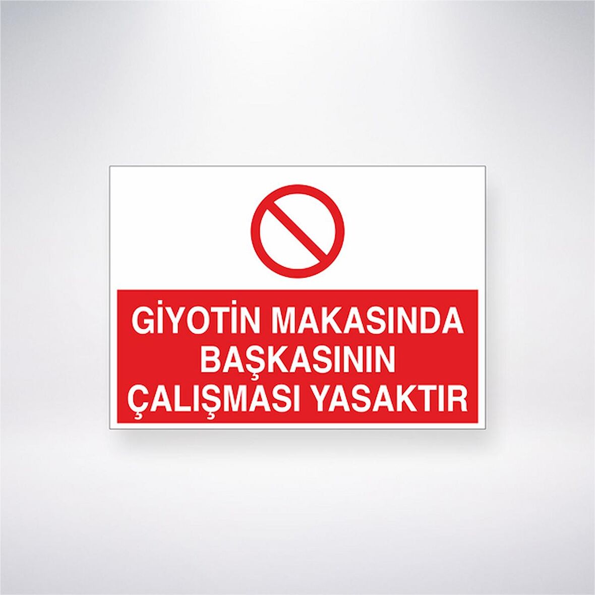 Giyotin Makasında Başkasının Çalışması Yasaktır