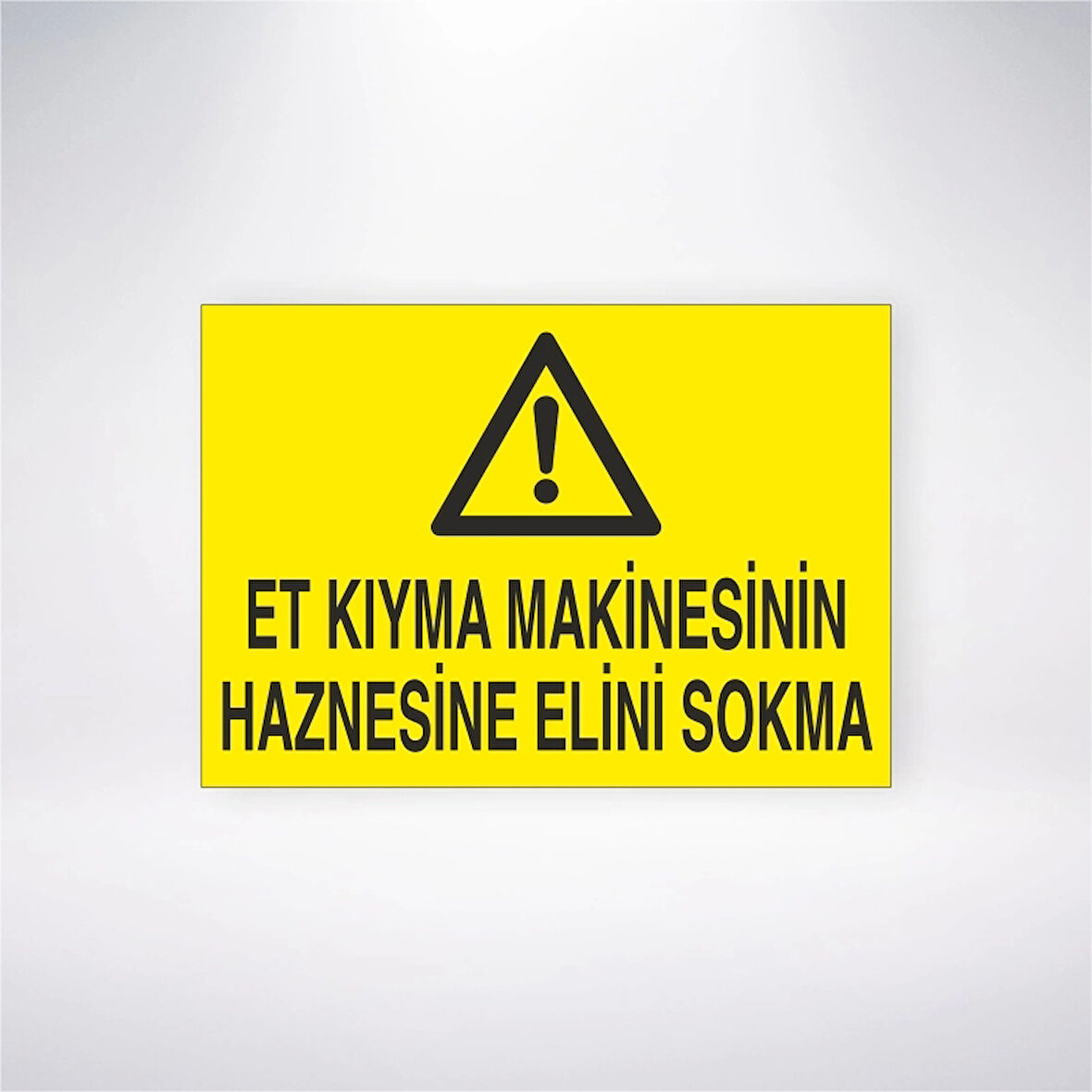 Et Kıyma Makinesinın Haznesine Elini Sokma Sticker 20X28 Cm