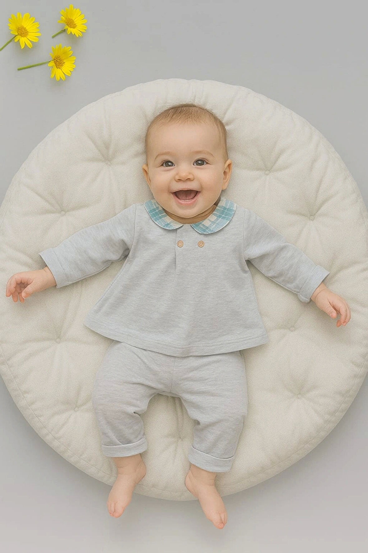 Fiyonklu Yaka Detaylı 2’li Bebek Takımı