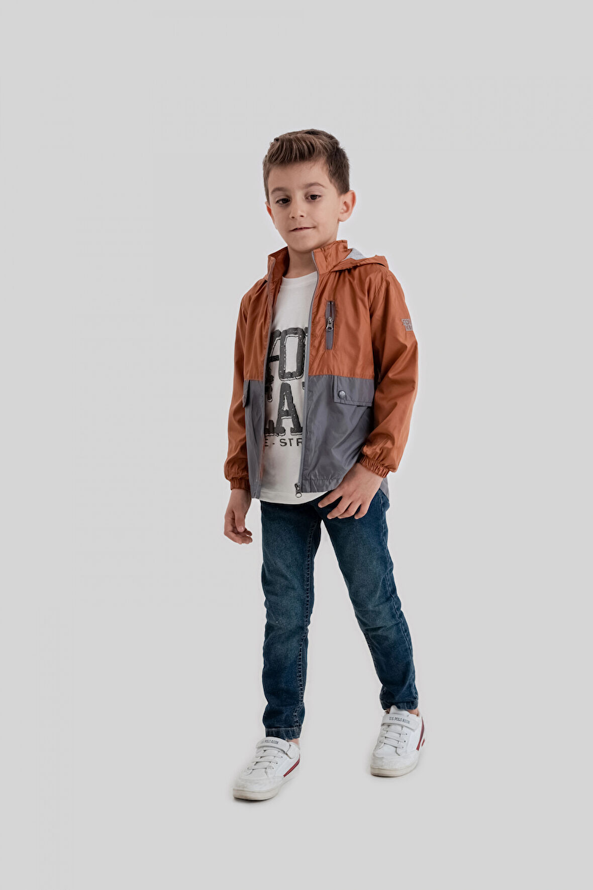 Çocuk Kapüşonlu Fermuarlı Rüzgarlık 3'lü Takım