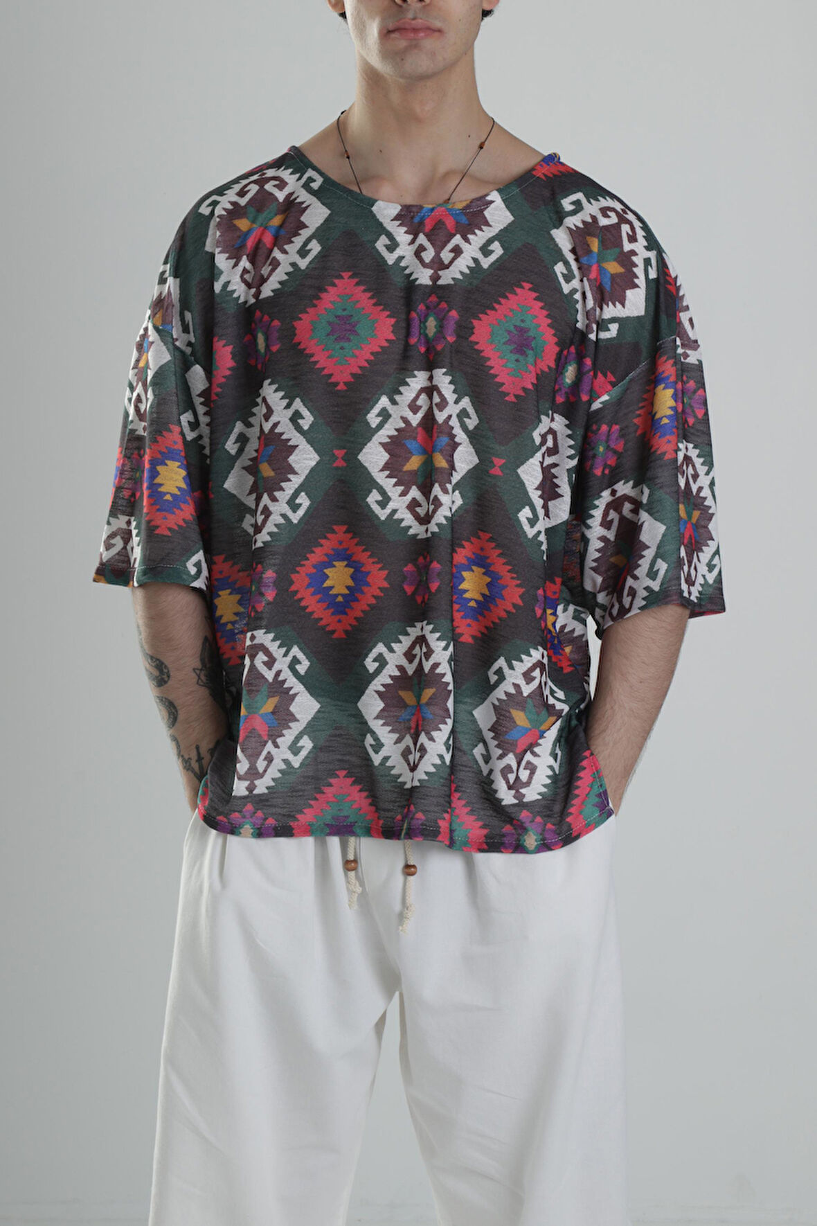 Etnik Desenli T-Shirt