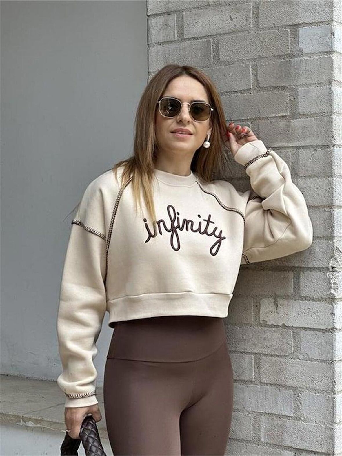 Infinity Baskılı Crop Sweatshirt