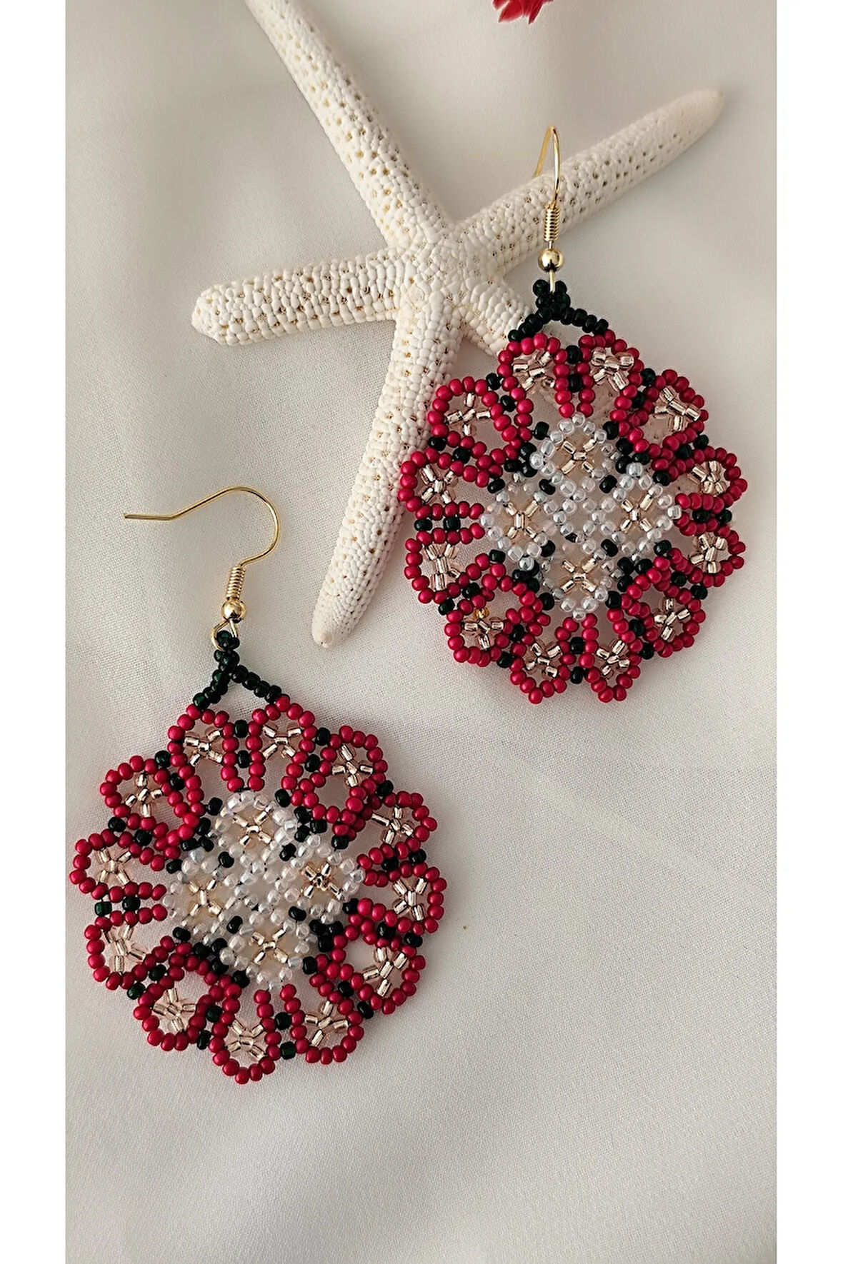 YENİ ÖZEL SERİ TASARIM KUM BOMCUK KÜPE
