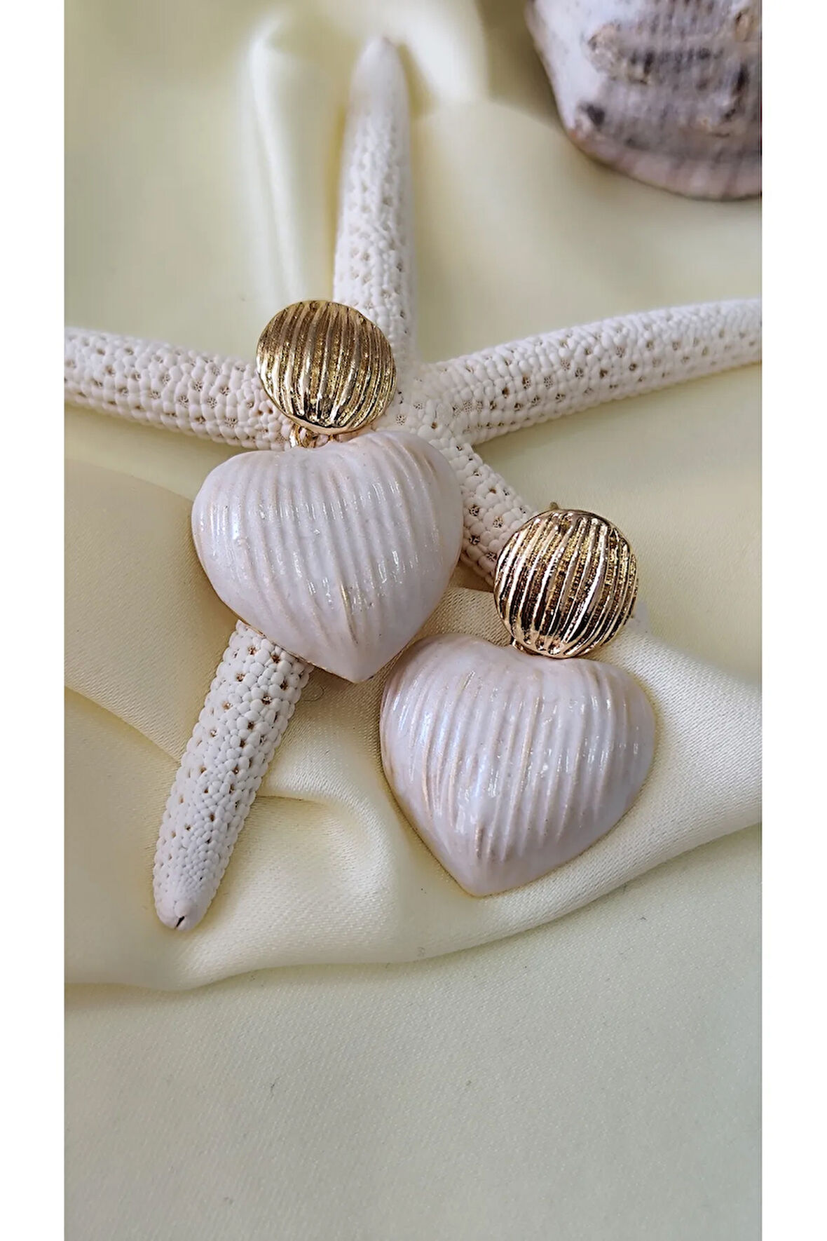 KALP MİDYE GOLD METAL KREM KÜPE