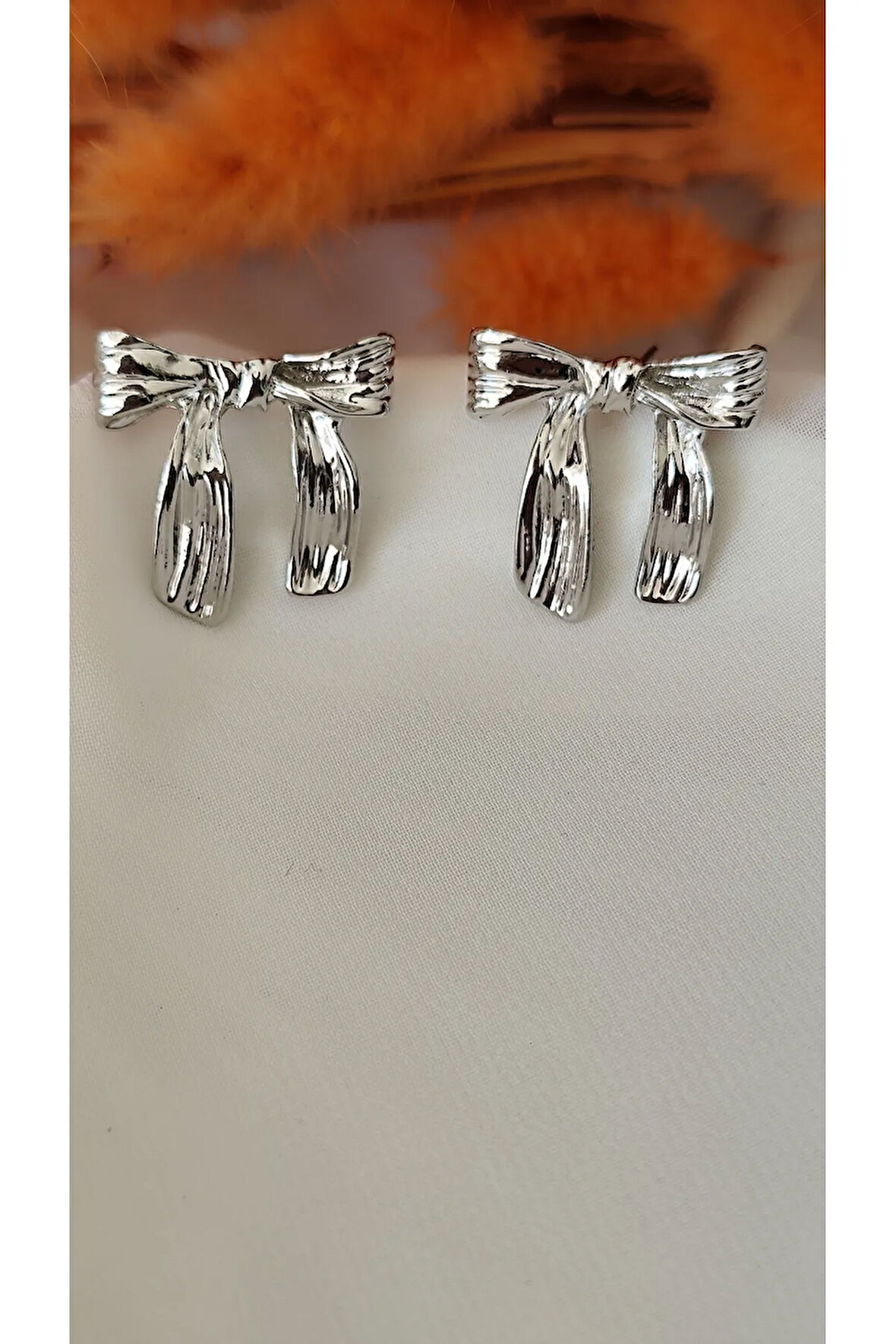KÜÇÜK FİYONK METAL SİLVER KÜPE