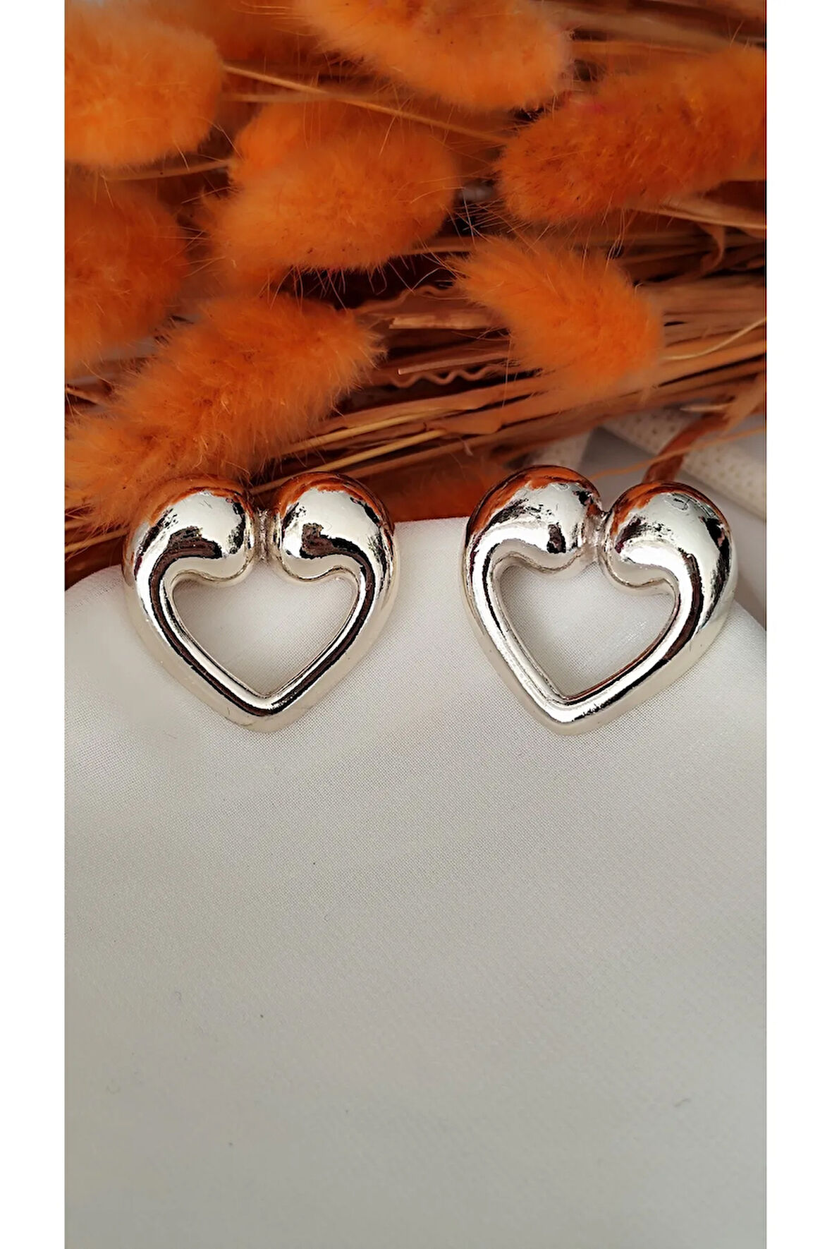 BOLTEGA KALP METAL SİLVER KÜPE