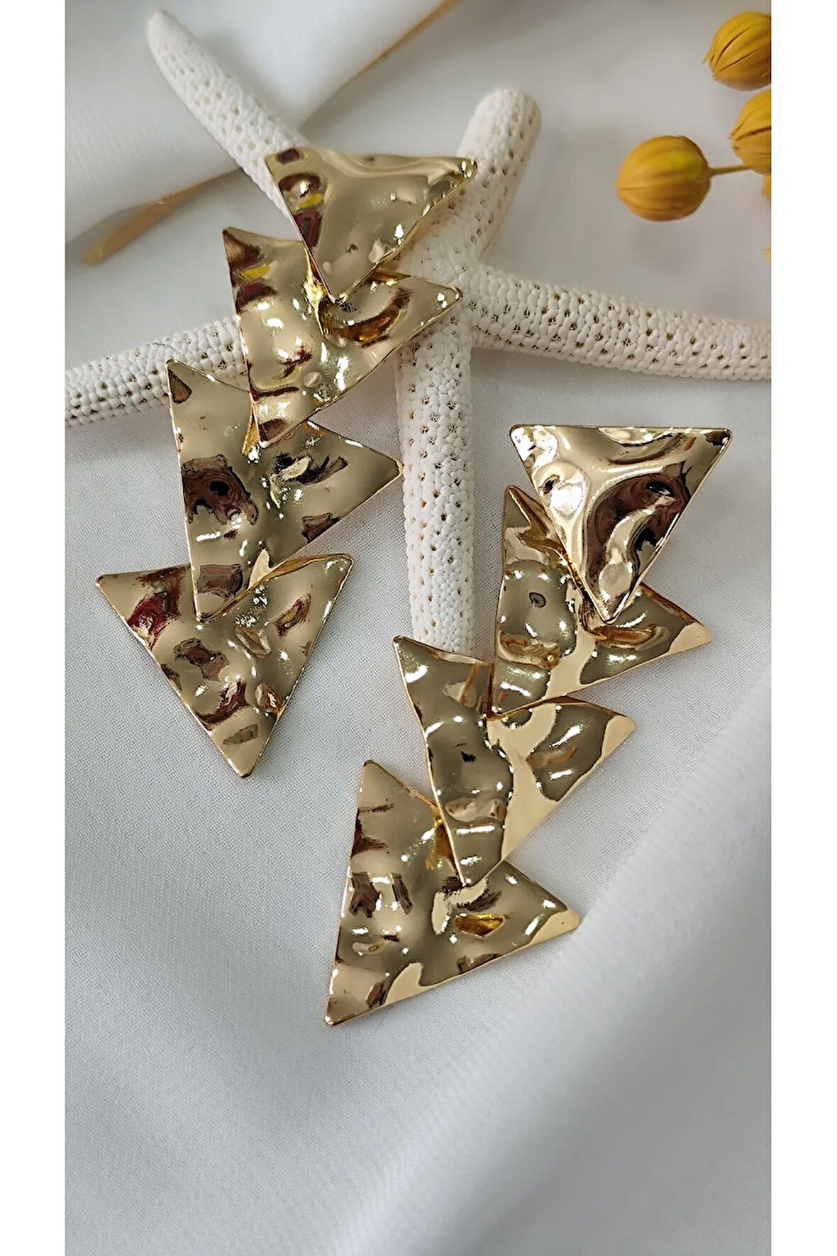 PİRAMİT SARKIT METAL GOLD KÜPE