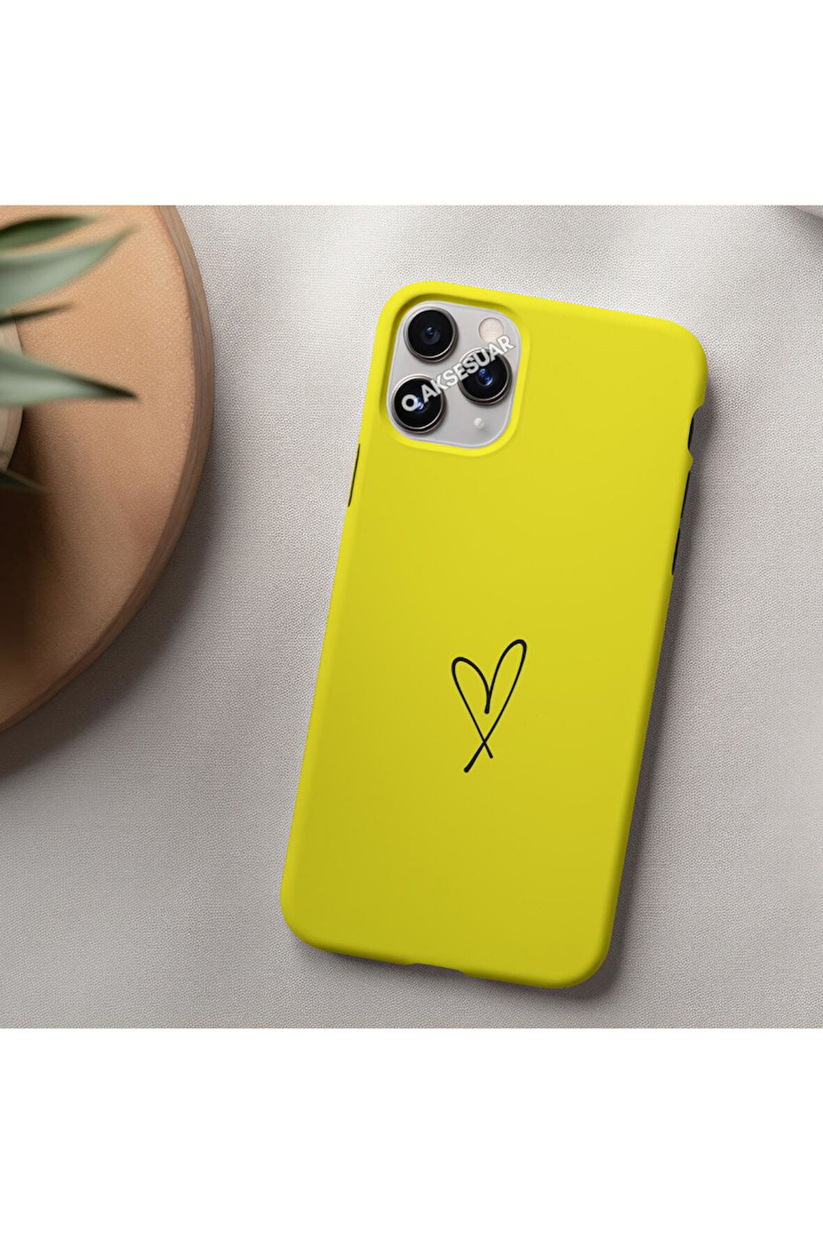 İphone 12 Uyumlu Kalpli Kılıf