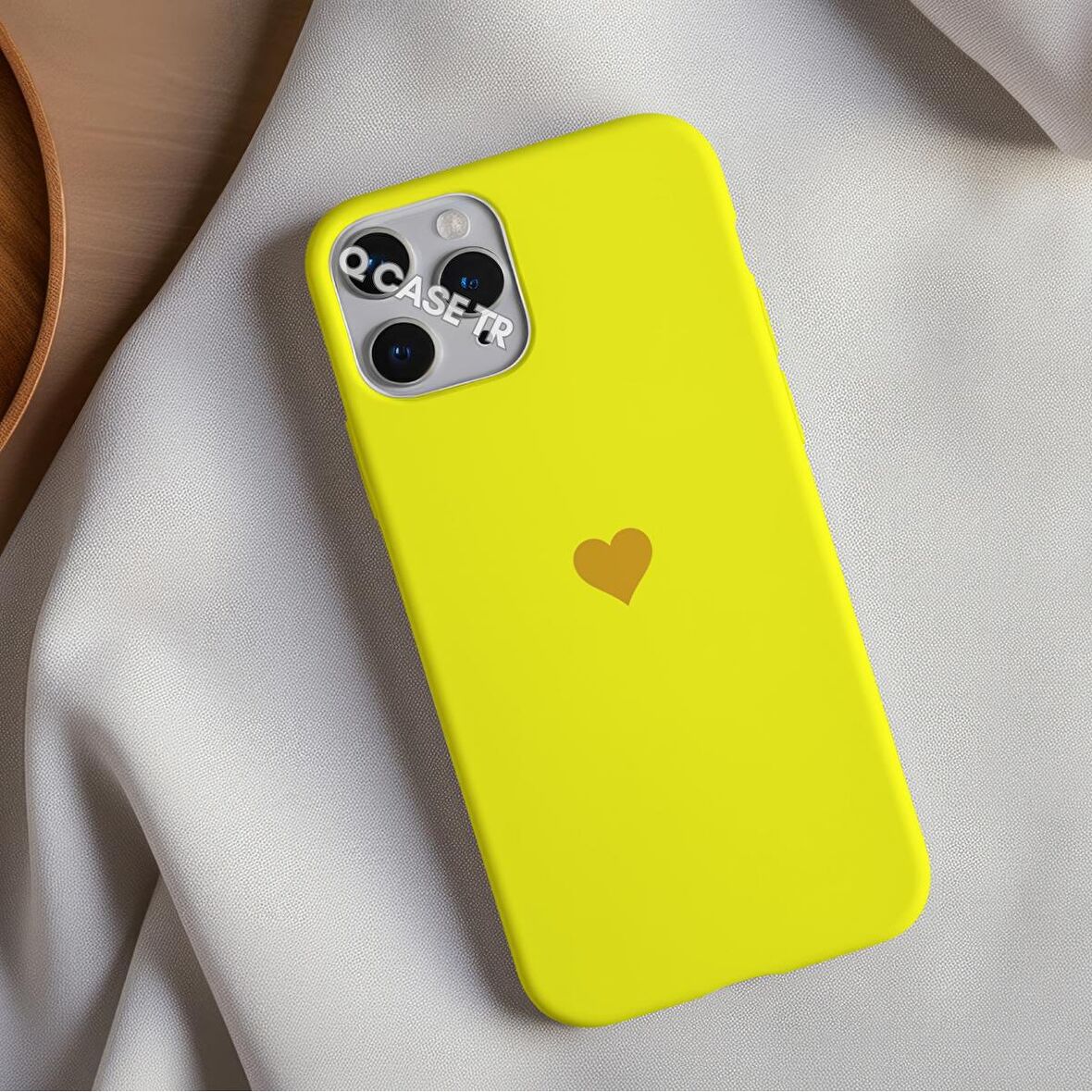 İphone 13 Mini Uyumlu Kalp Logolu Telefon Kılıfı