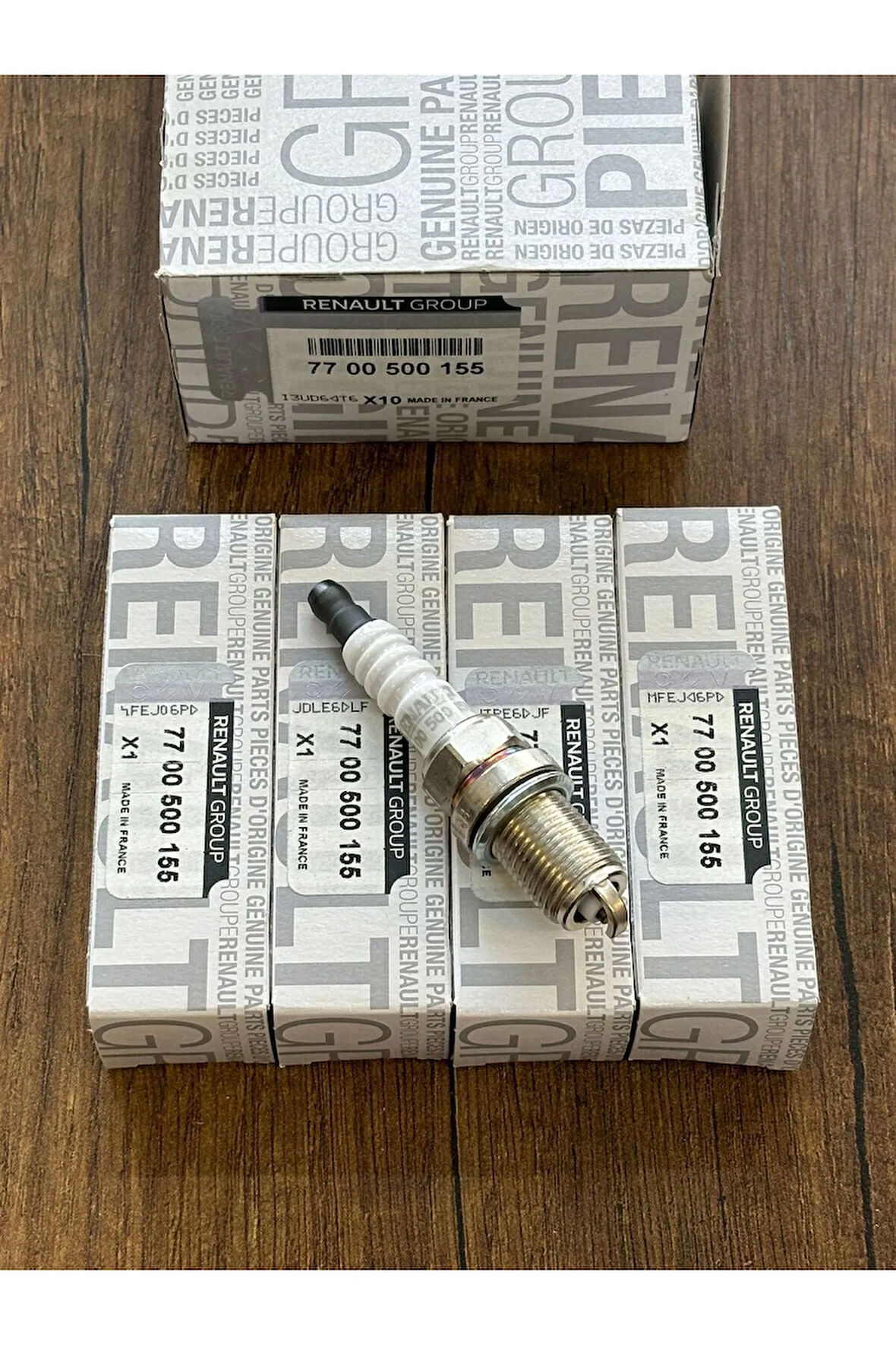 Buji Takımı 4 Adet Buji Orijinal Megane/Scenic/Clio 1.4 16V - 1.6 16V  Tek Tırnak Buji 7700500155