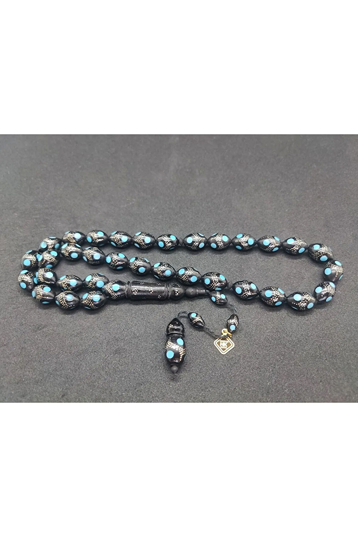 Hakan Kaya Usta Eseri Piramit Model Gümüş Çakımlı Mineli Iri Boy Kuka Sertifikalı 8071