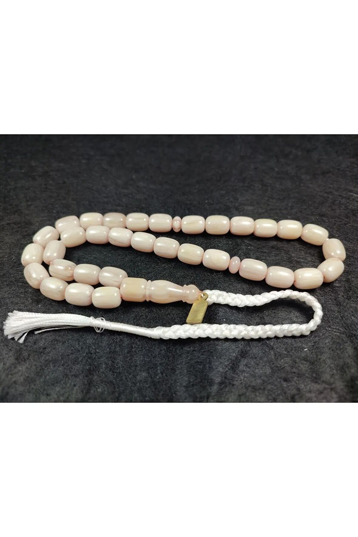 Ebu Zeyn Usta Eseri İmzalı Kat Kat İpe Dizilmiş Tavla Pulu Sertifikalı 4796