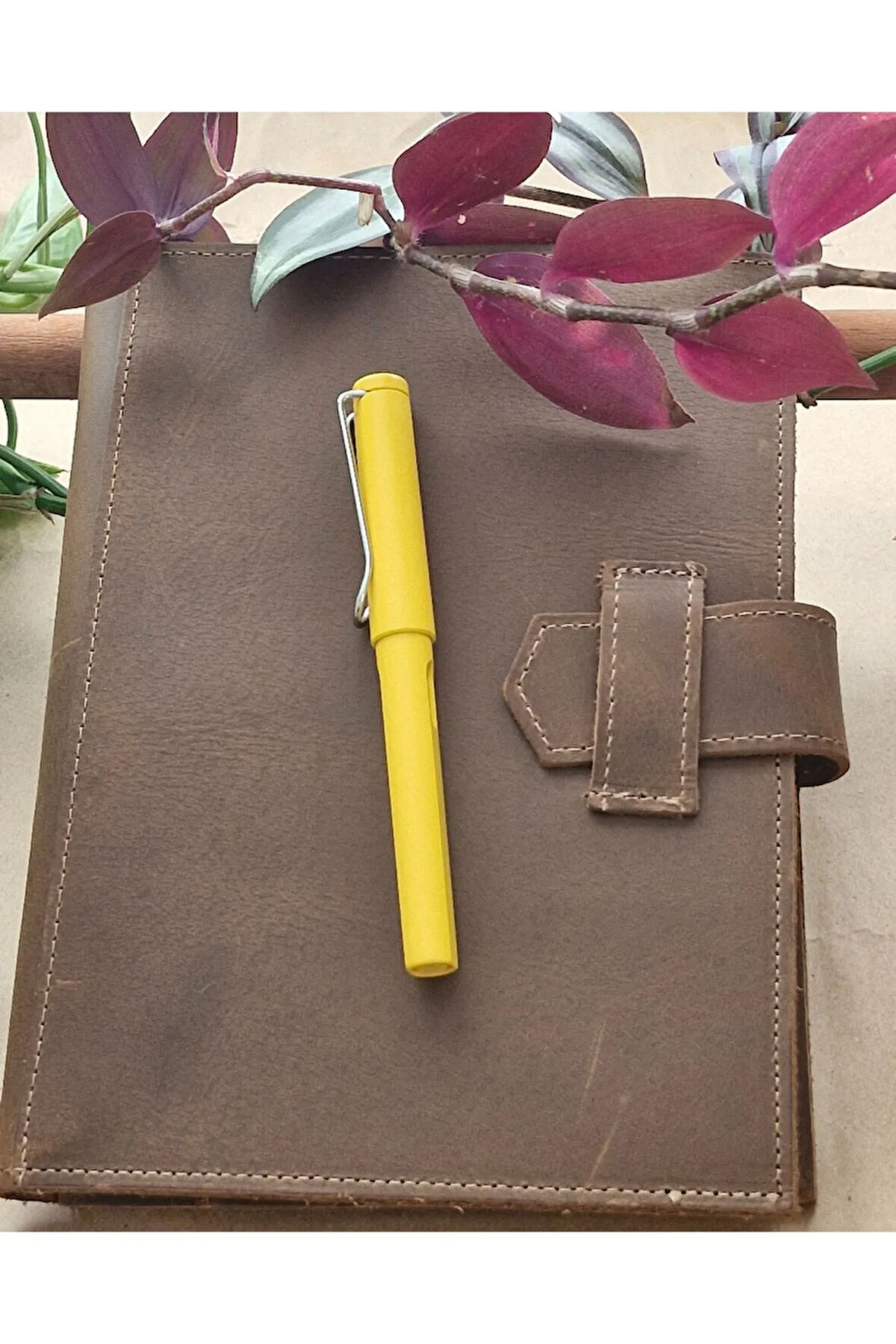 Taba Renk Hakiki Deri A5 Defter Kılıfı | El Yapımı | Şık ve Dayanıklı Tasarım