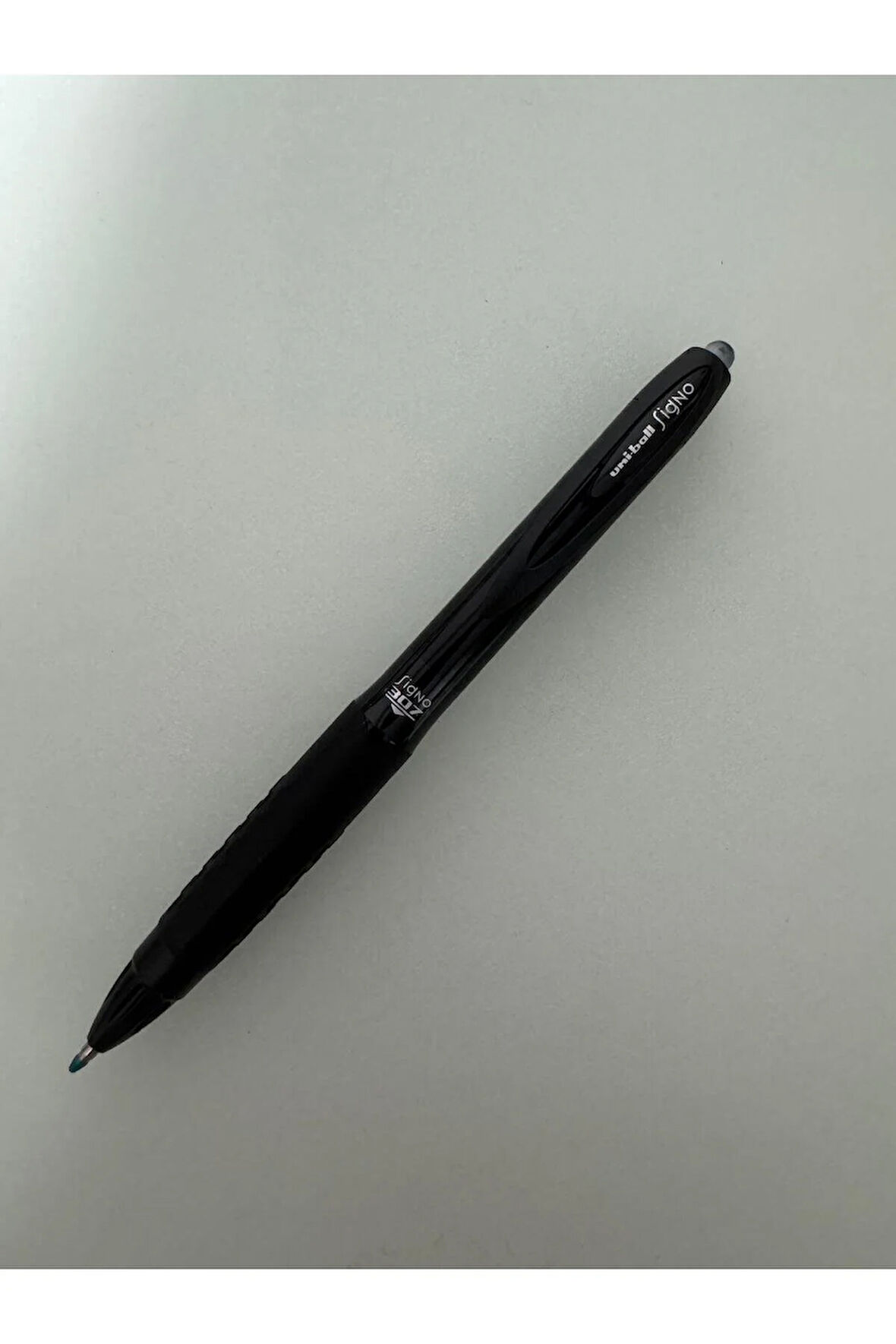 Uni-Ball Roller Kalem Signo 307 Jel Mekanik 0.7 MM SİYAH (1 ADET)