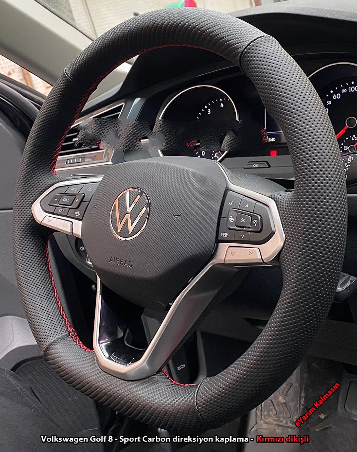 Volkswagen Golf 8 Araca Özel Direksiyon Kılıfı