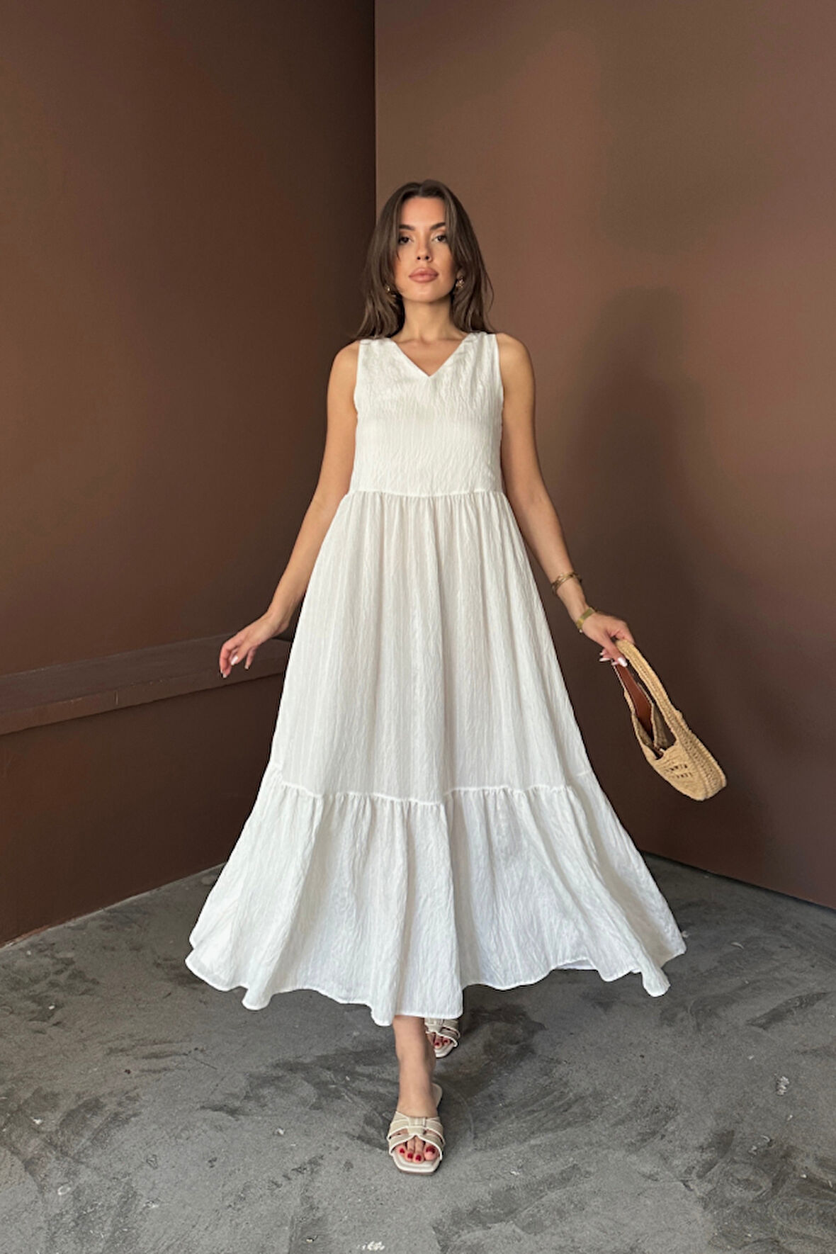 Modavera ETEKUCU FIRFIRLI SIRTI BAĞLAMA DETAYLI SALAŞ ELBİSE - Beyaz