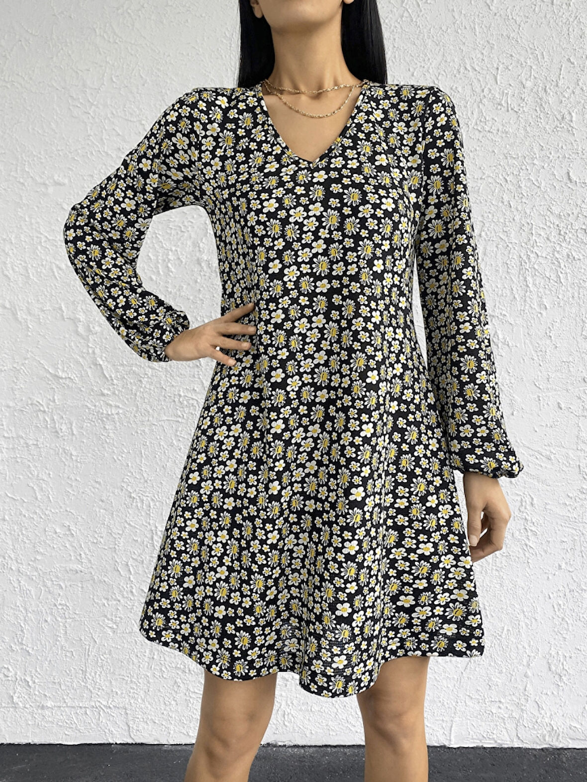 Modavera Kadın Uzun Kollu V Yaka çiçek Desenli Helen Kumaş Elbise