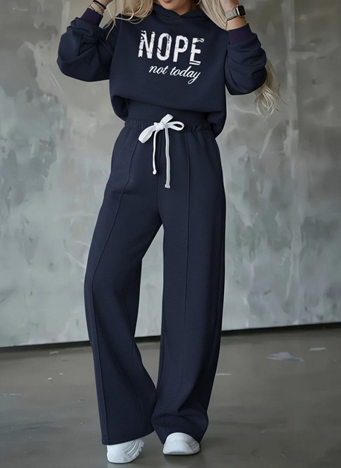 Modavera Kadın Uzun Kollu Nope Baskılı Beli Ribanalı Ikili Takım