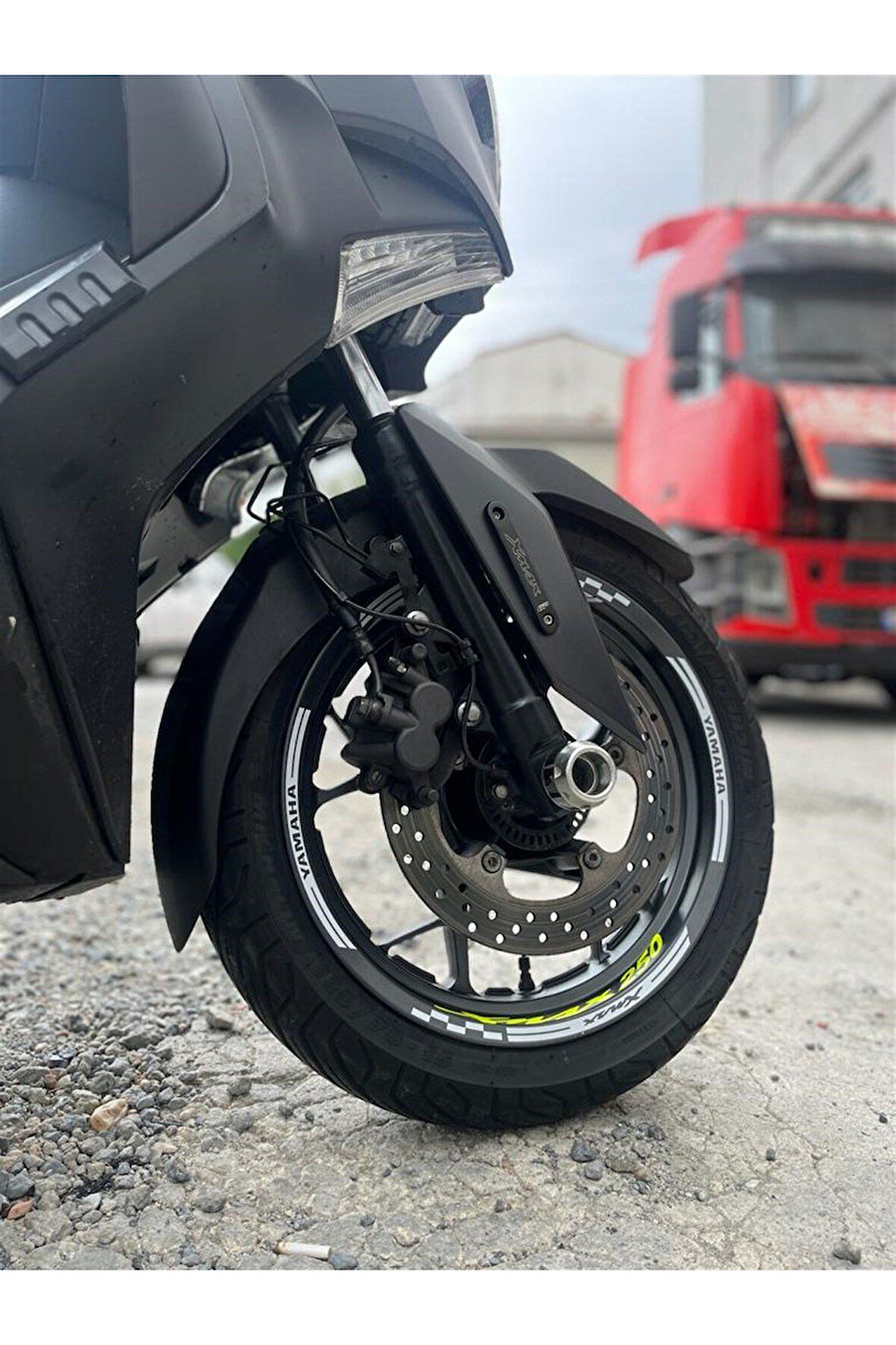 Yamaha Xmax Jant Sticker Etiket Modeli