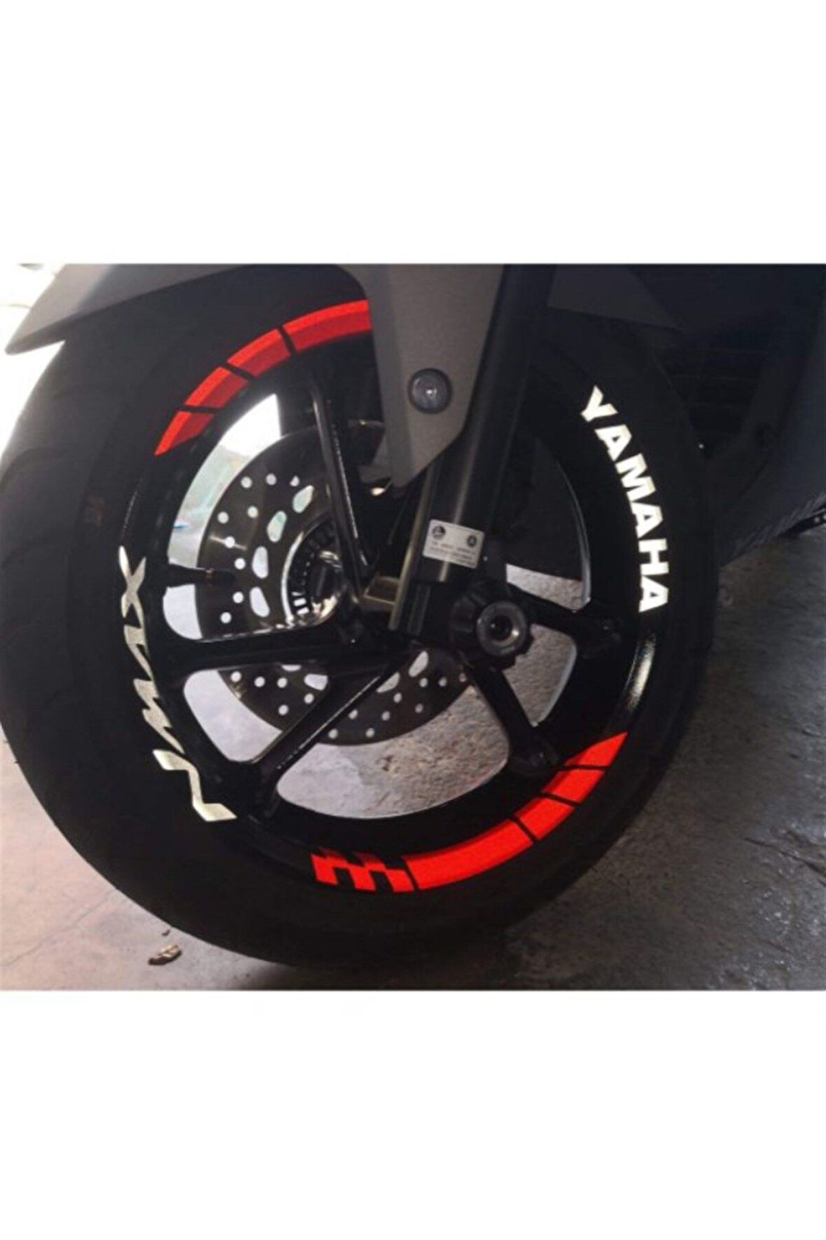 Yamaha NMAX Yazılı Kırmızı Beyaz Jant Sticker Etiket Modeli