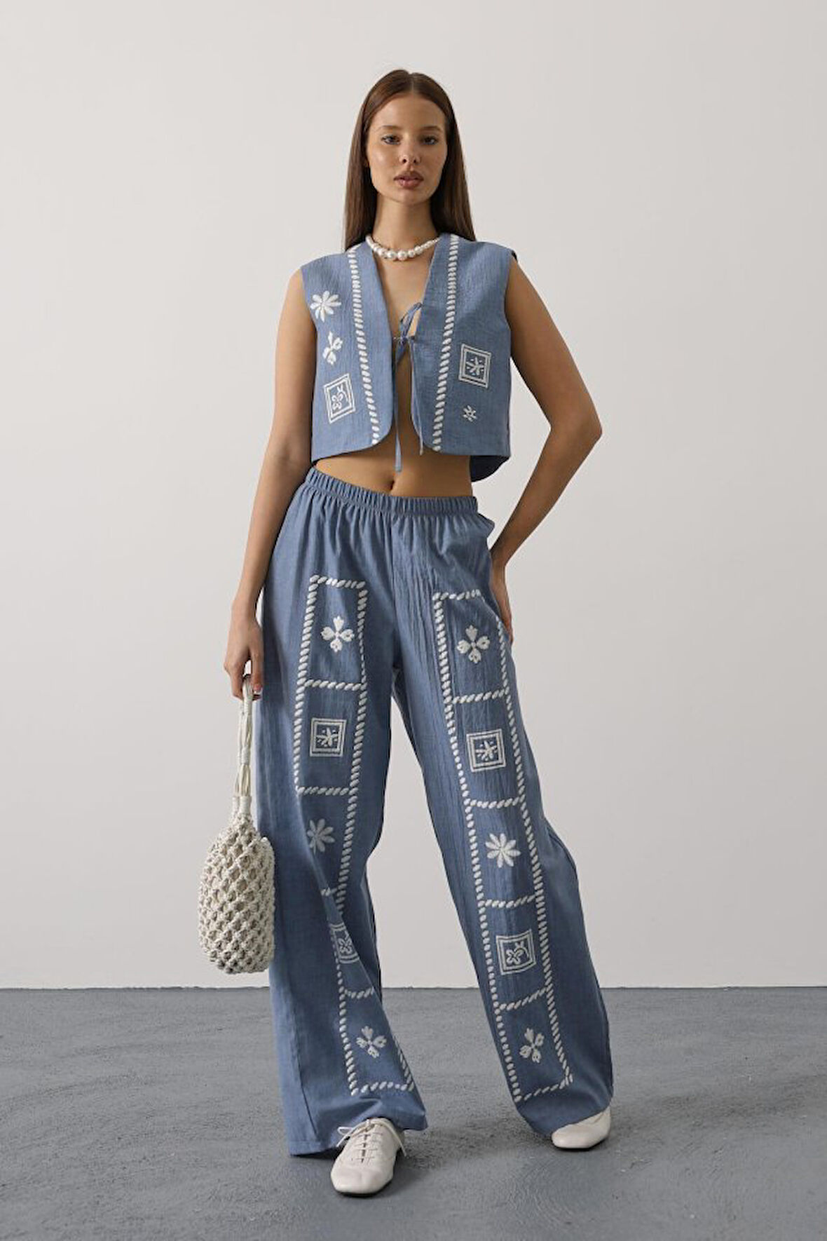 Baskılı Önü Bağlamalı Yelekli Takım - İndigo