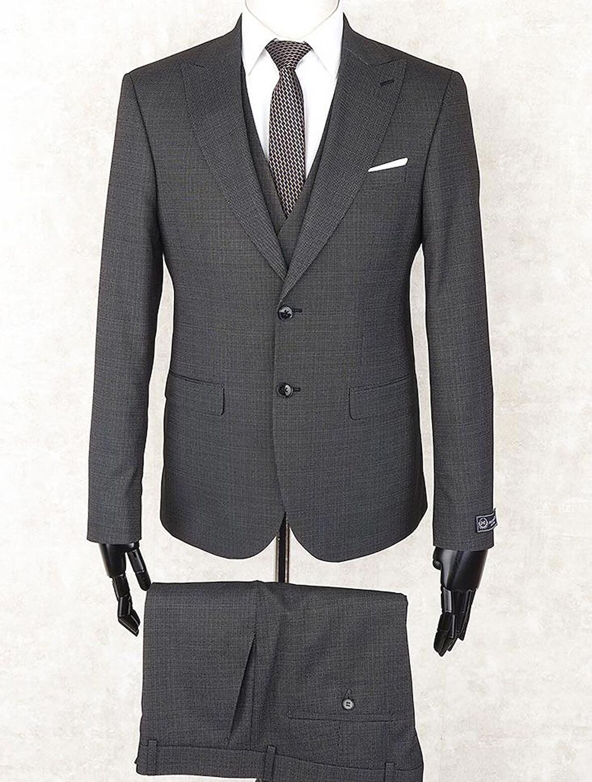 Jan Carlucci Slim Fit Sivri Yaka-Çift Yırtmaç Siyah Desenli Drop 6 Yelekli Takım Elbise