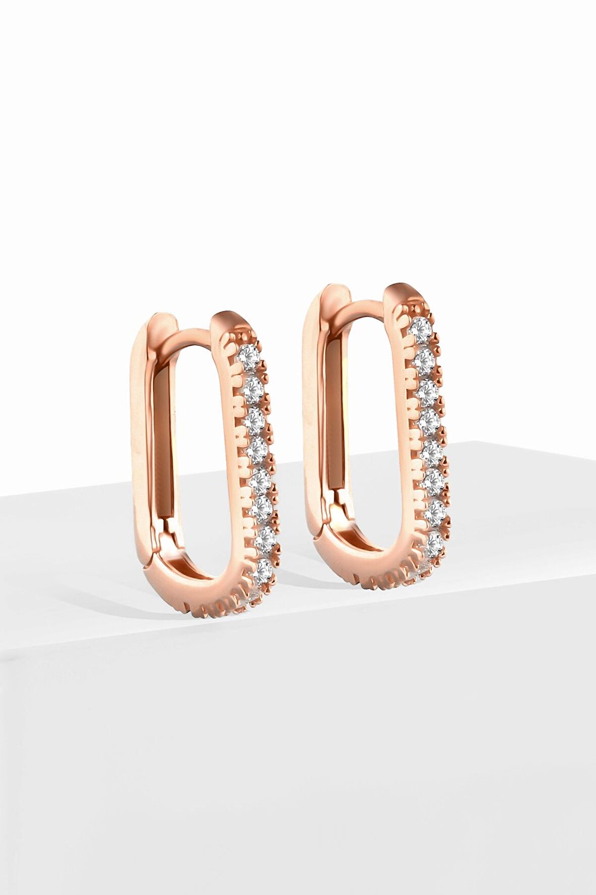 Gümüş 1.7 cm Zirkon Taşlı U Rose Model Küpe