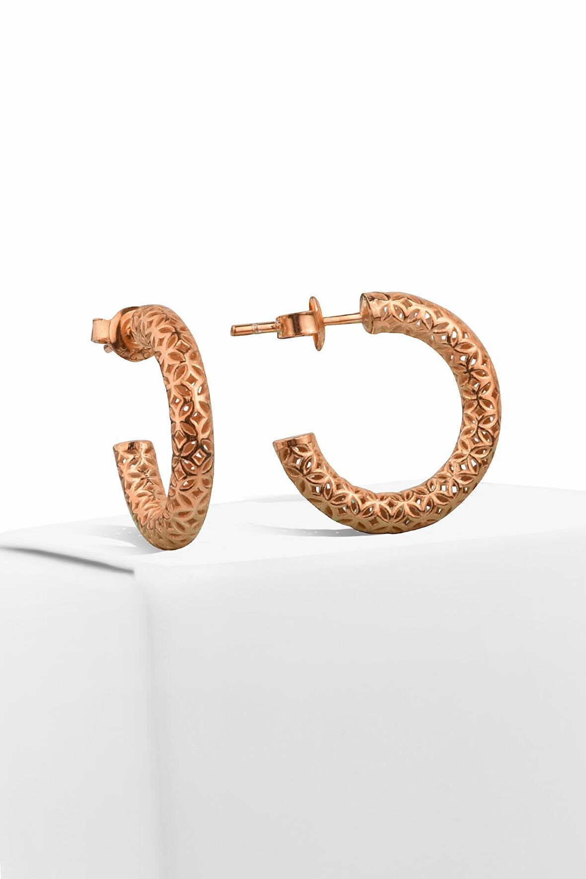 Gümüş 1.7 cm Füzyon Desen Rose Halka Küpe