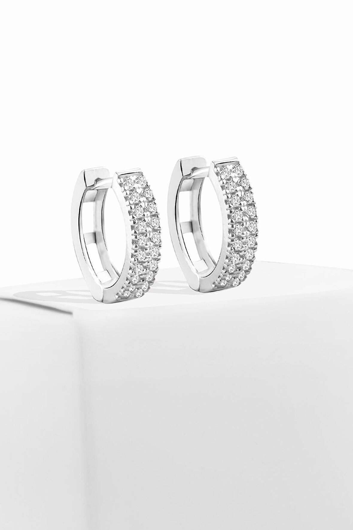 Gümüş 1,3 cm Çift Sıra Zirkon Taşlı Halka Küpe