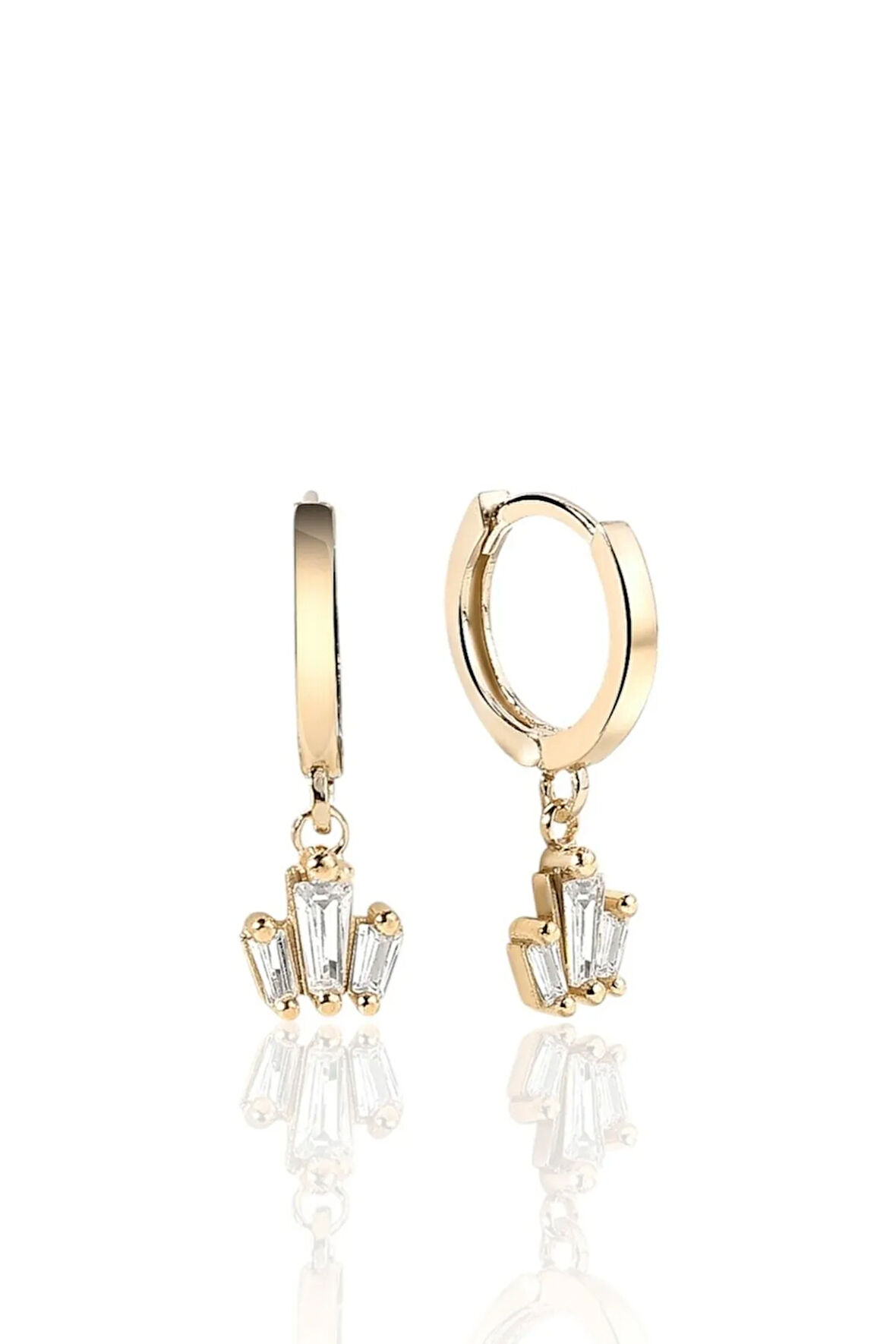 Gümüş 925 Ayar 14 Mm Trapez Zirkon Taşlı Sallantılı Halka Gold Küpe