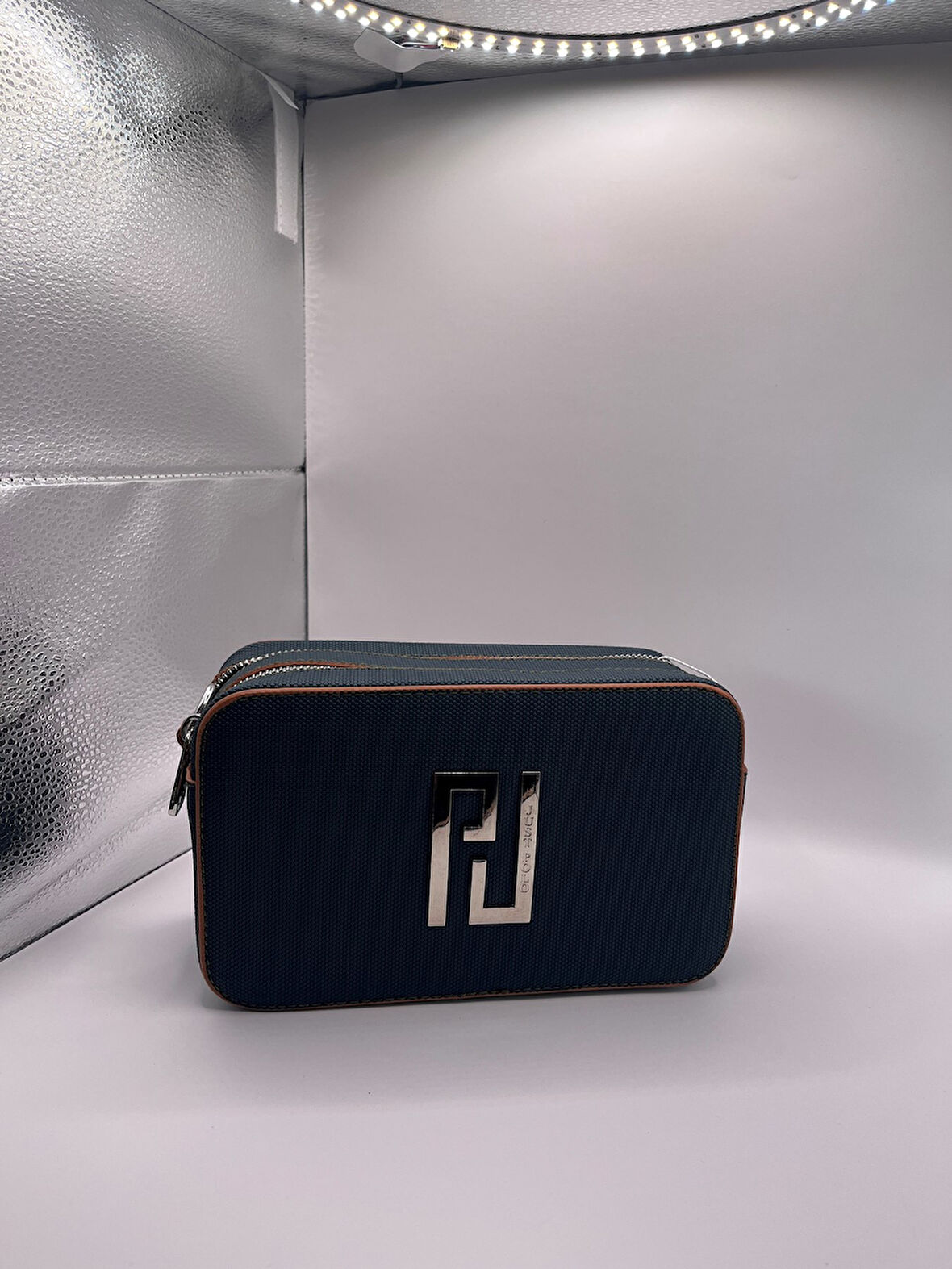 Just Polo JP6016  Kadın 2 Askılı 2 Bölmeli Mini Omuz Ve El Çantası  21x13cm OZT6016