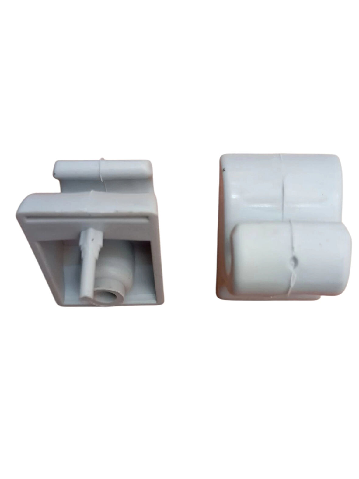 GÜNEŞLİK TUTUCU MANDAL HYUNDAİ ACCENT ERA 06-11 /GETZ 06-12 /85235-4D000