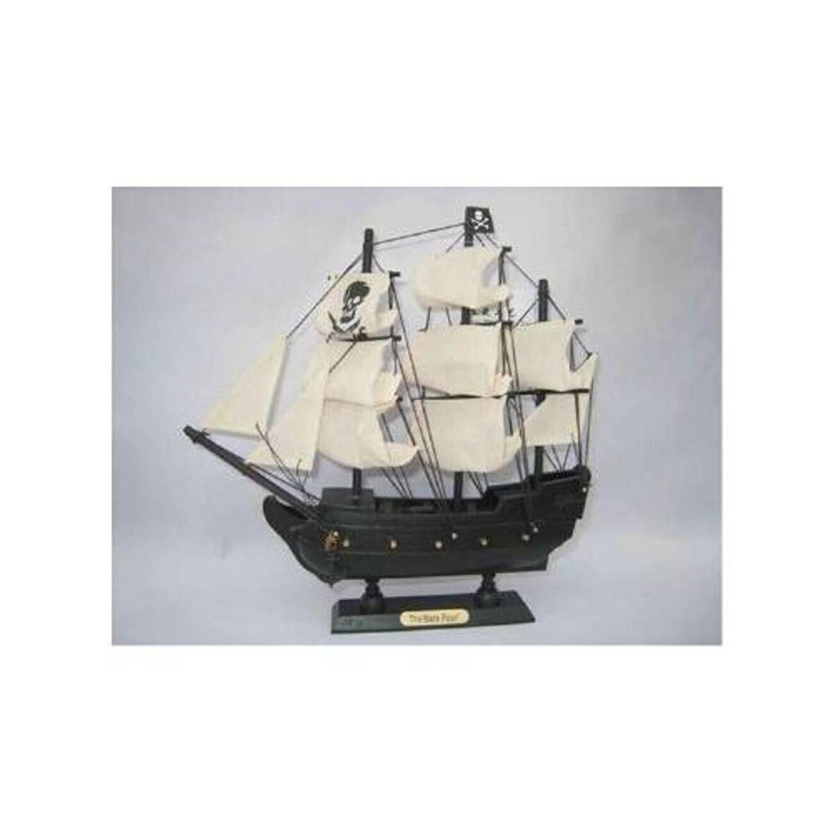 DENİZCİLİK › DENİZCİLİK GRUBU › Marine Model Gemi-Z&A MAKET GEMİ>>24X5X24 cm