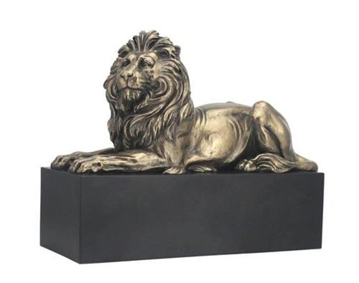 VERONESE BİBLOLAR-Wise Hayvanlar Alemi-WISE KAİDE ÜZERİNDE UZANAN ASLAN-22x9x17 CM-JWU76538A4